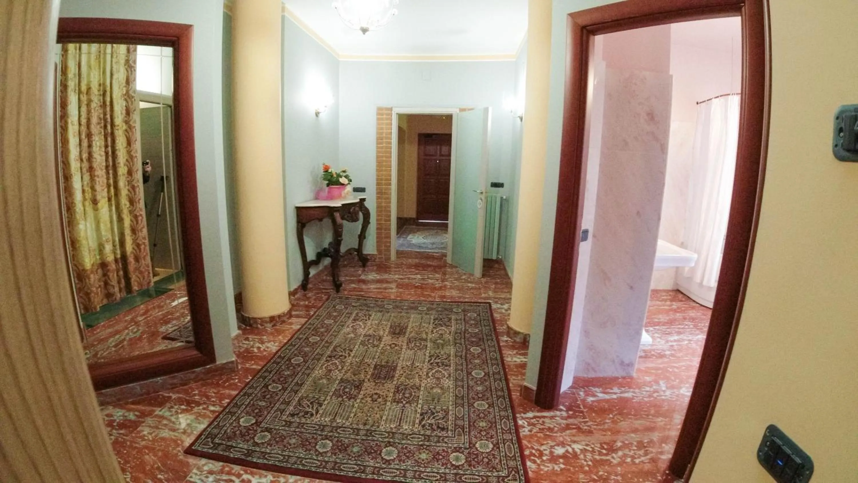 Patio in Il Piccolo Hotel