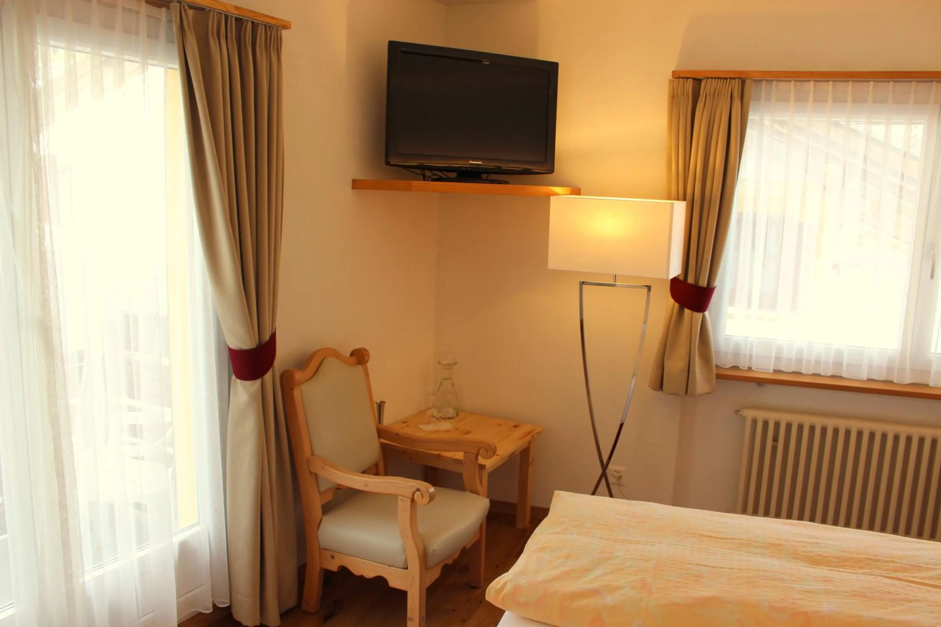 Decorative detail, Bed in Hotel Conrad