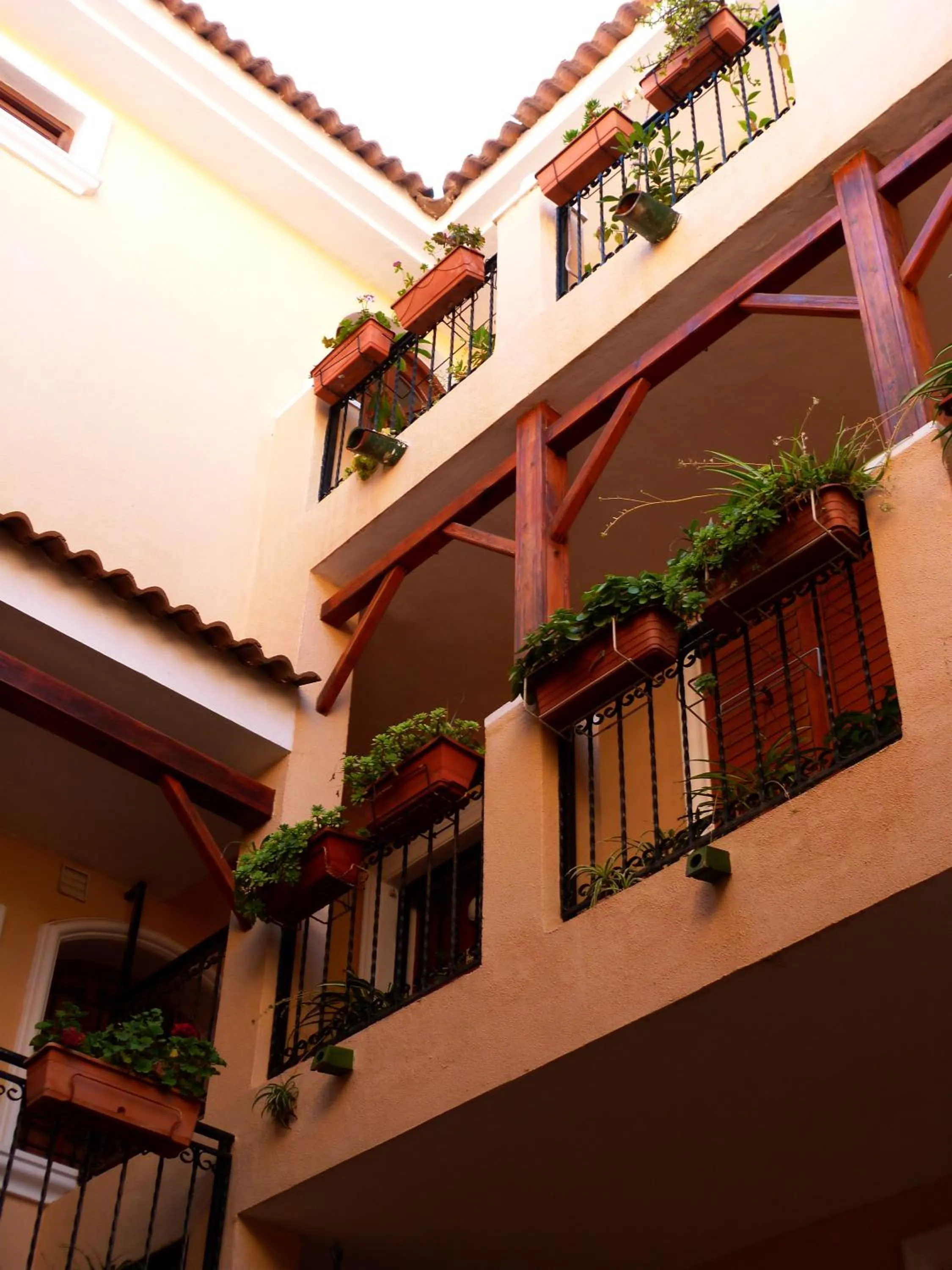 Patio in Shoal Apartamentos