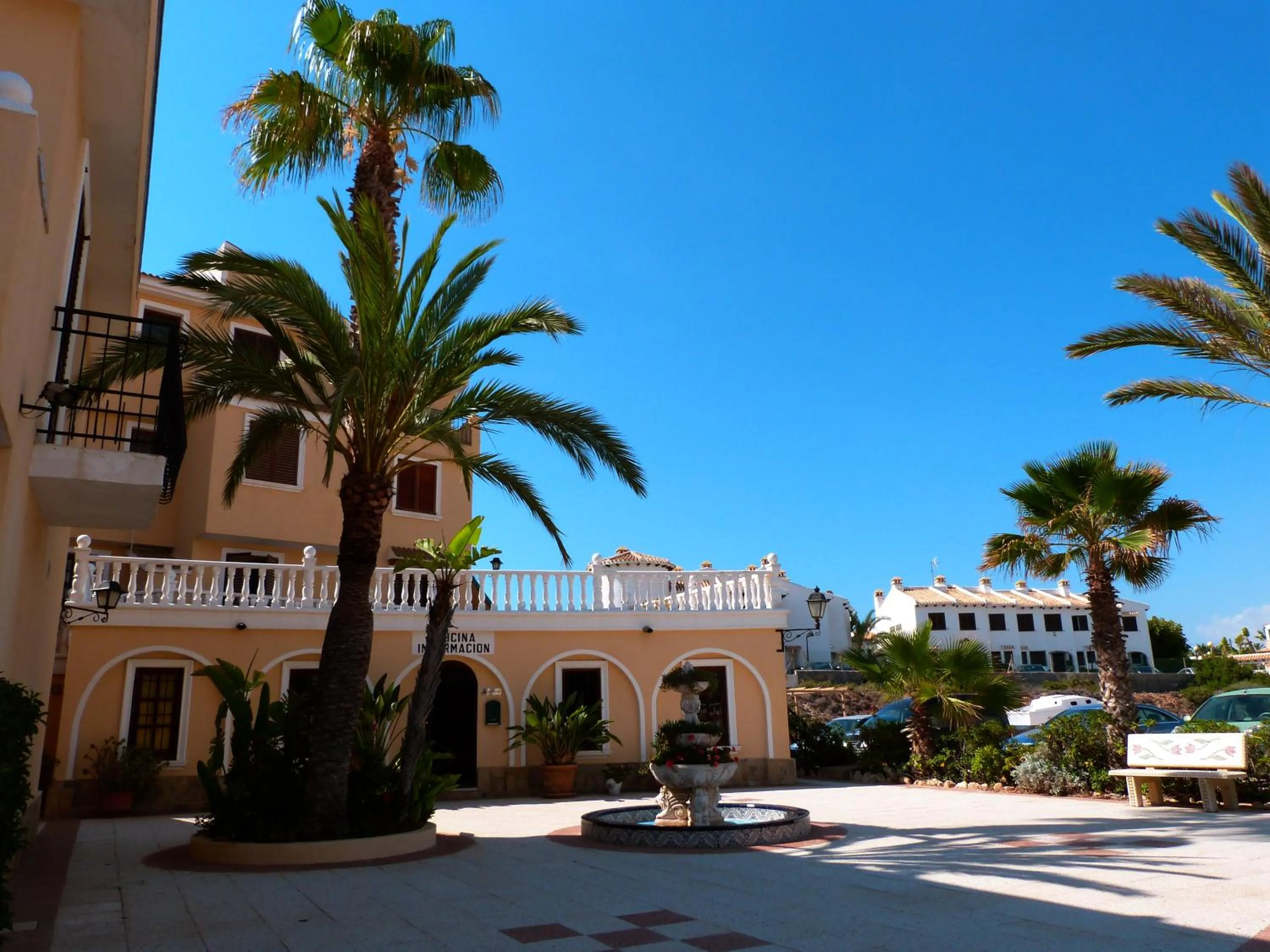 Shoal Apartamentos