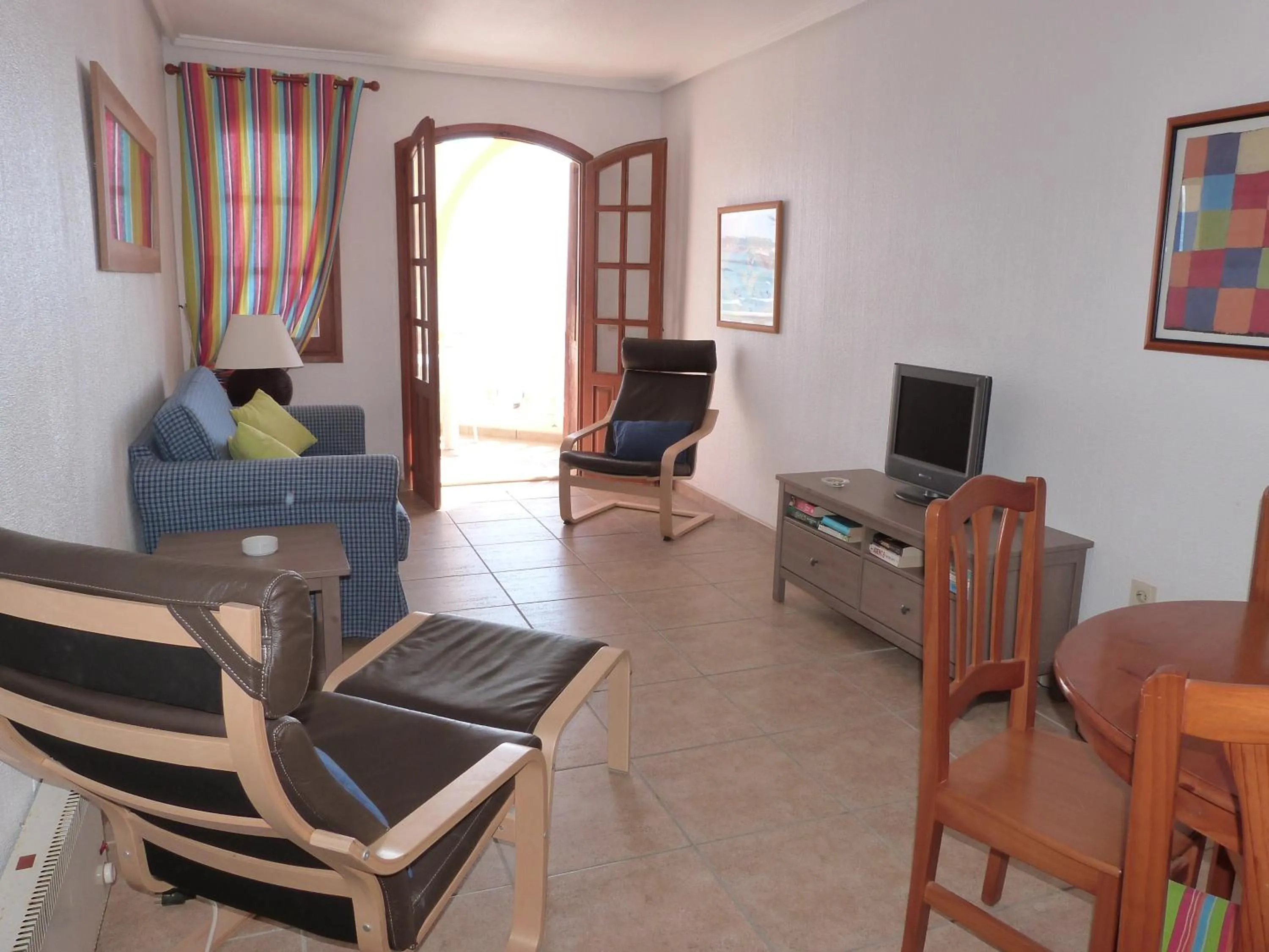 Shoal Apartamentos