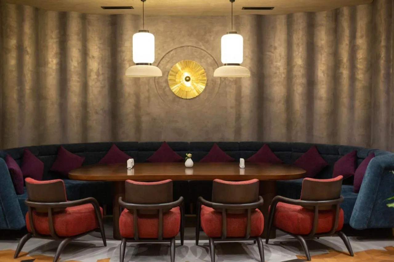 Restaurant/places to eat in Central Hotel Yerevan