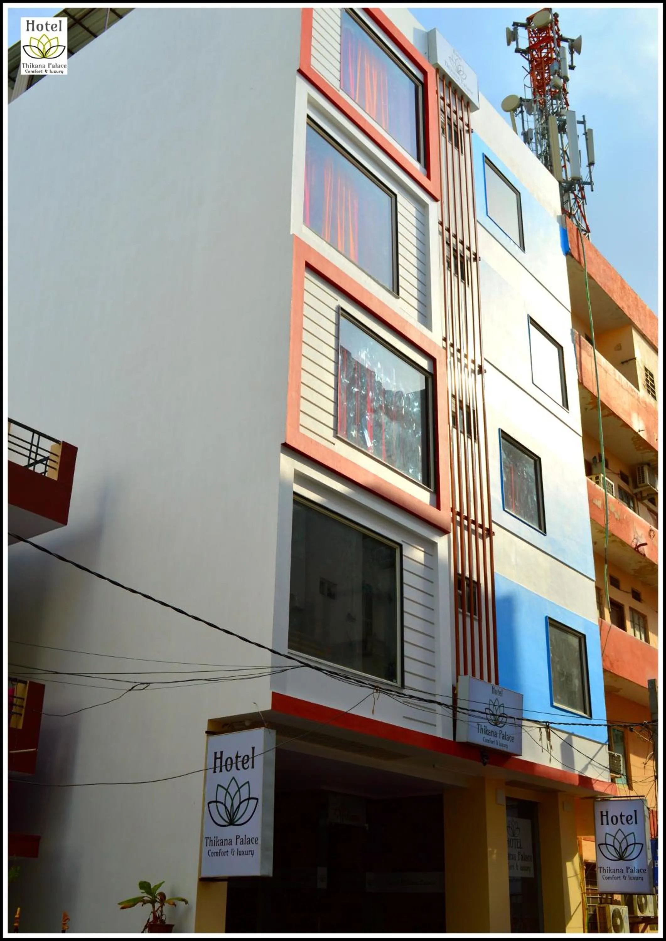 Property building in Hotel Thikana Palace