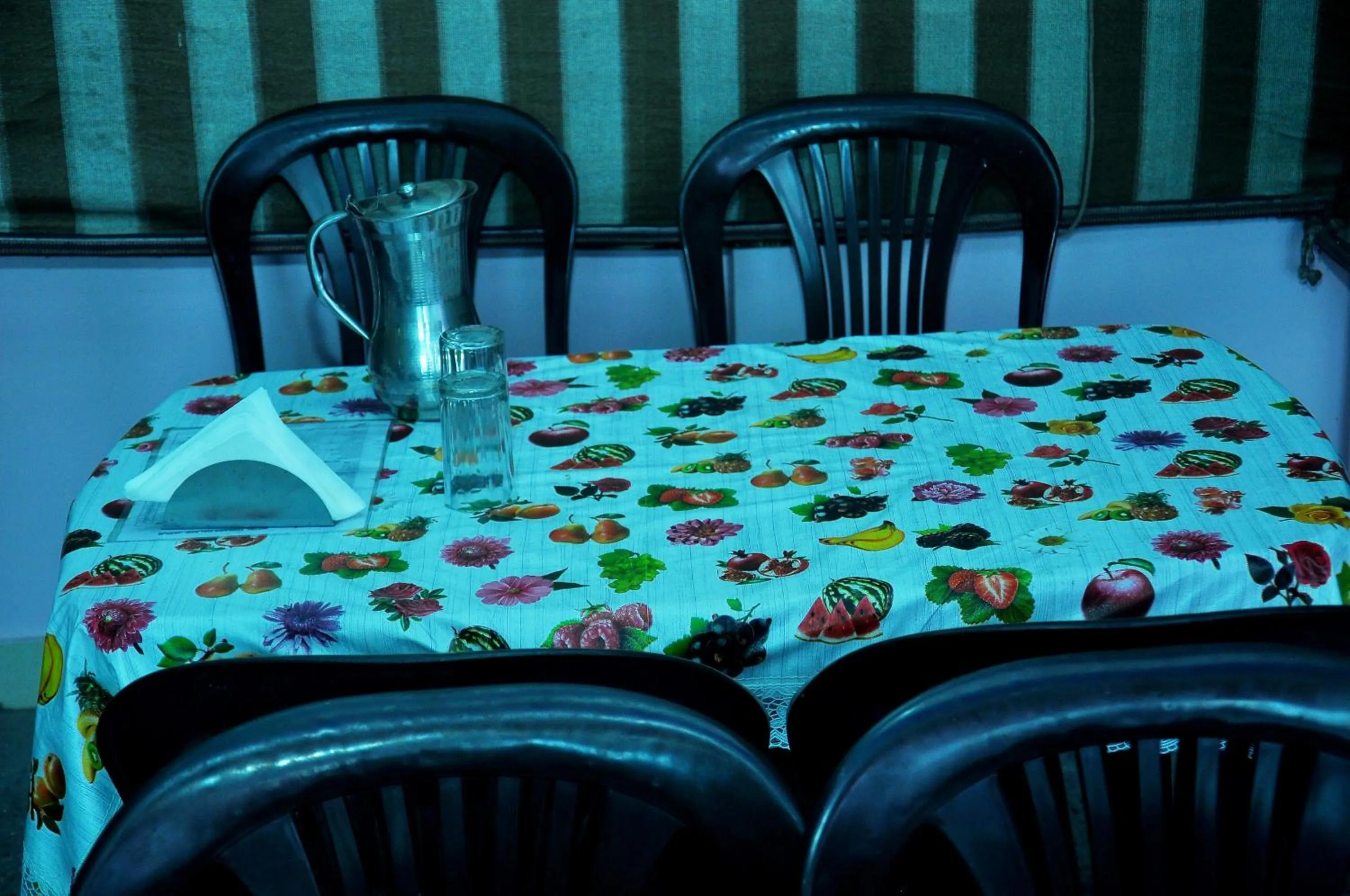 Restaurant/places to eat, Bed in Hotel Thikana Palace