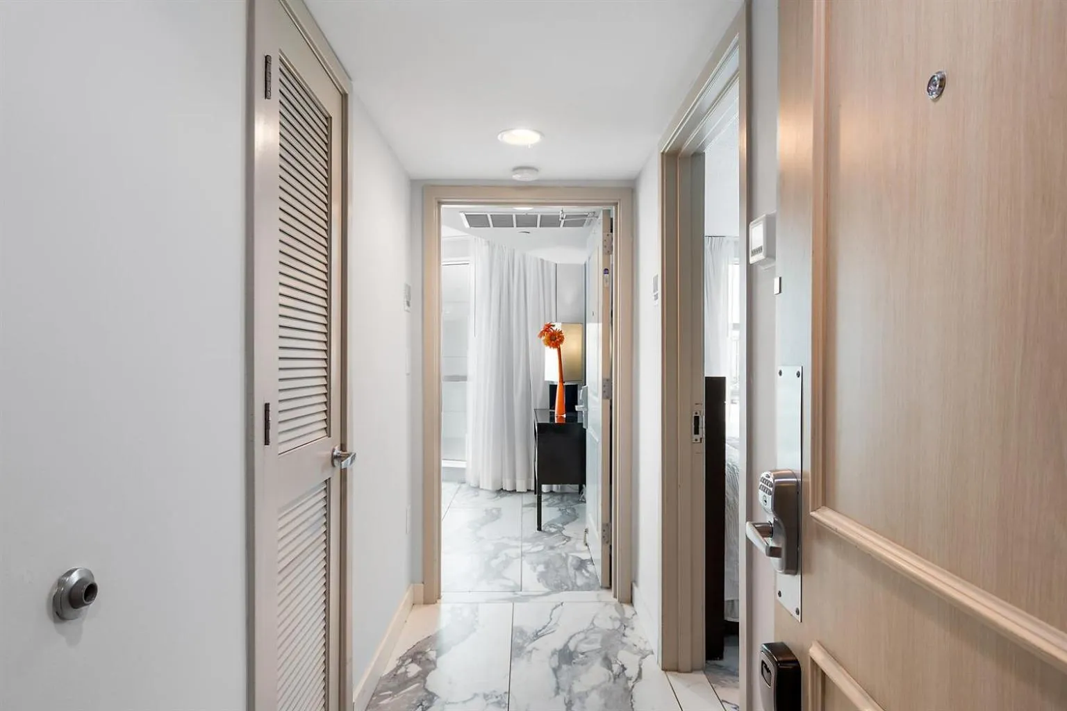 Ocean Front Corner Unit