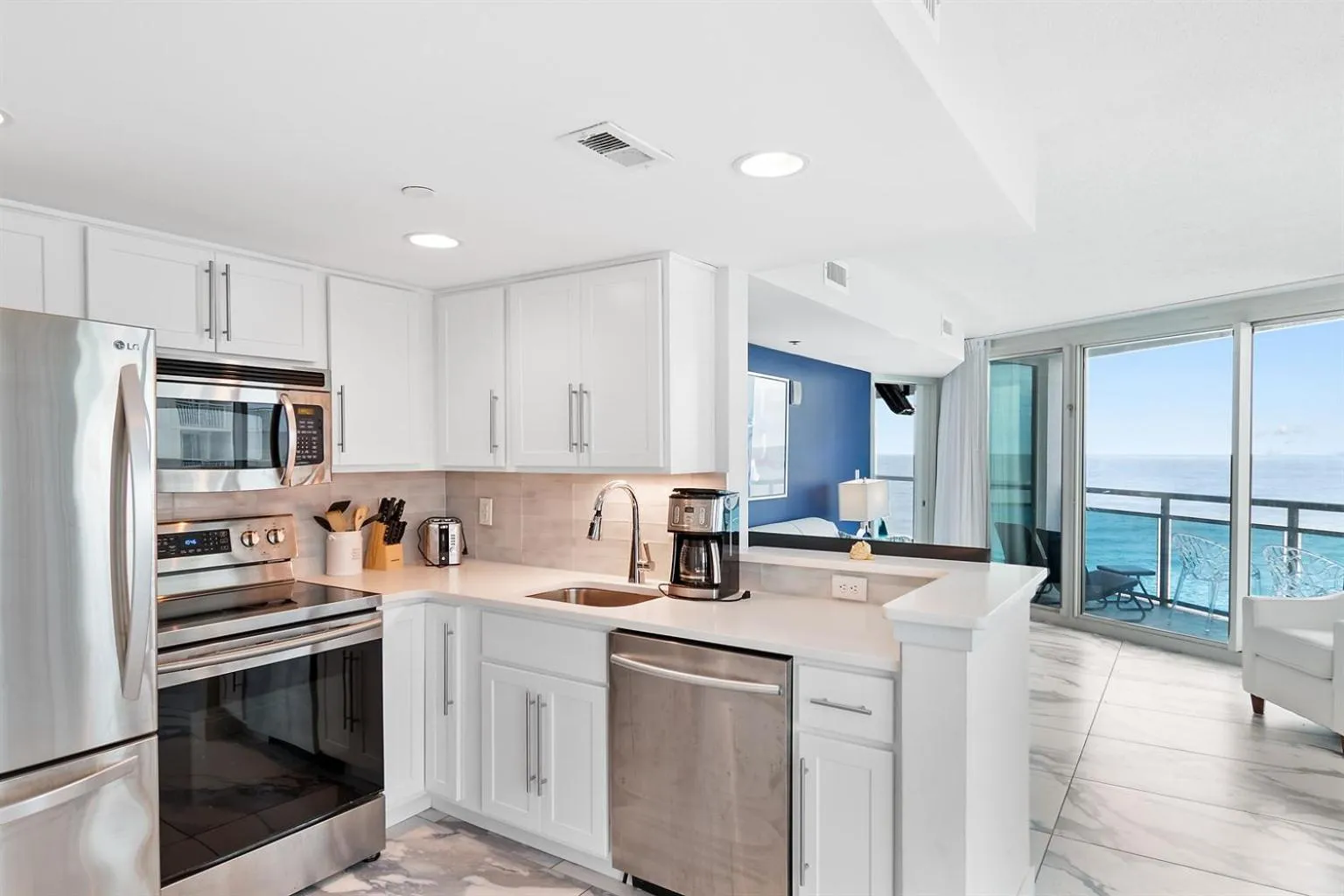 Ocean Front Corner Unit