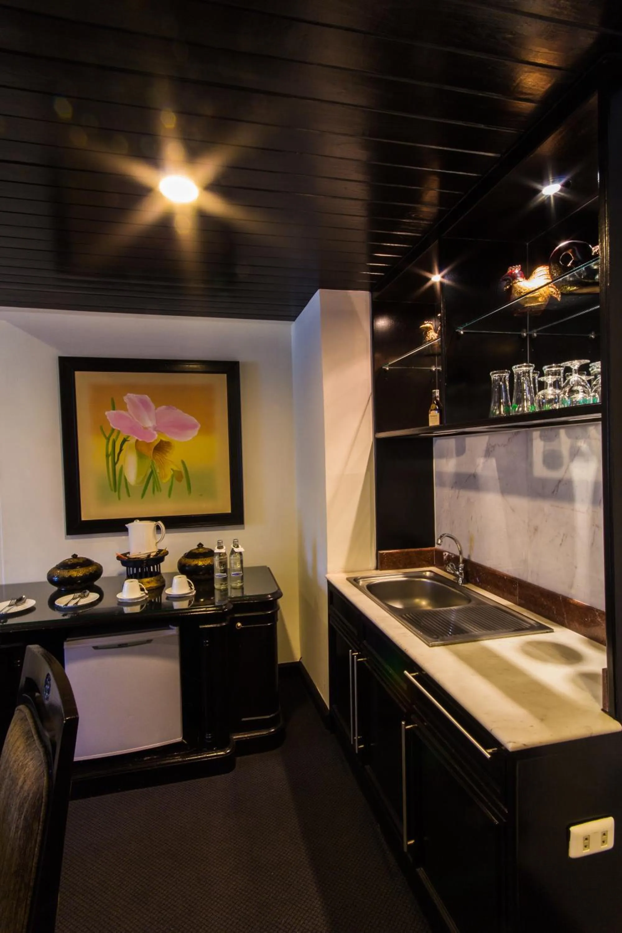 Kitchen or kitchenette in Chiang Mai Hill Hotel