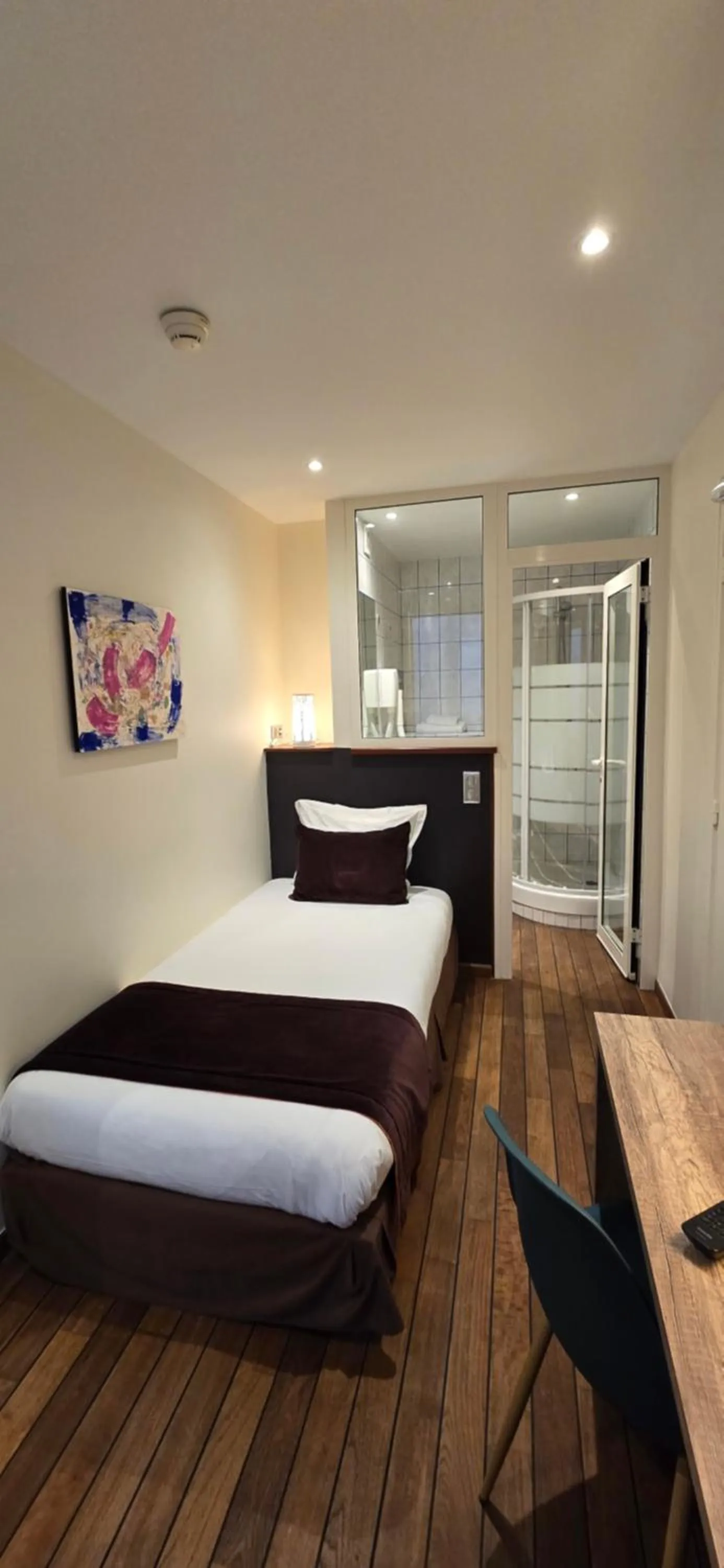 Bed in Hotel Pax Opera