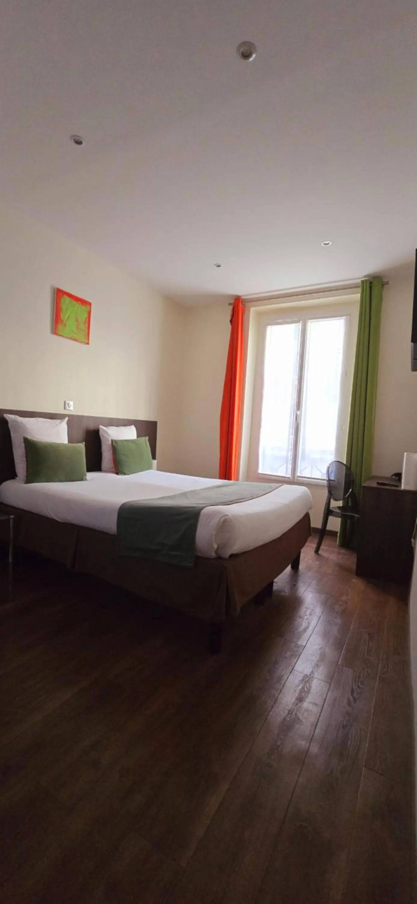 Bed in Hotel Pax Opera