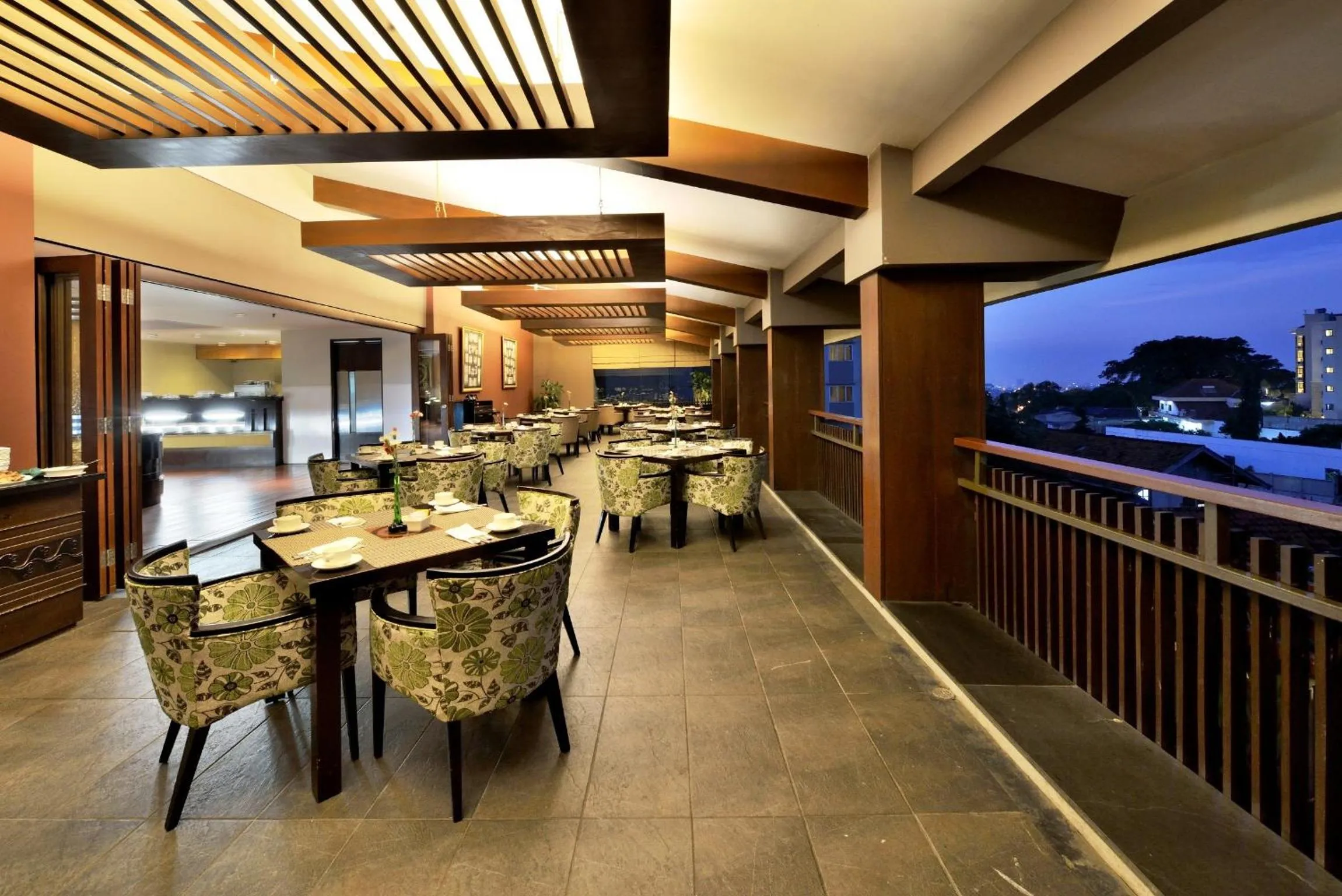 Restaurant/places to eat in Grand Serela Setiabudhi Bandung