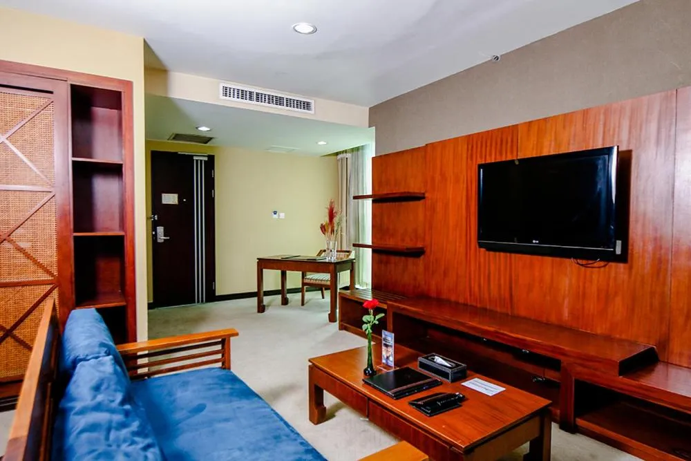 Seating area in Grand Serela Setiabudhi Bandung