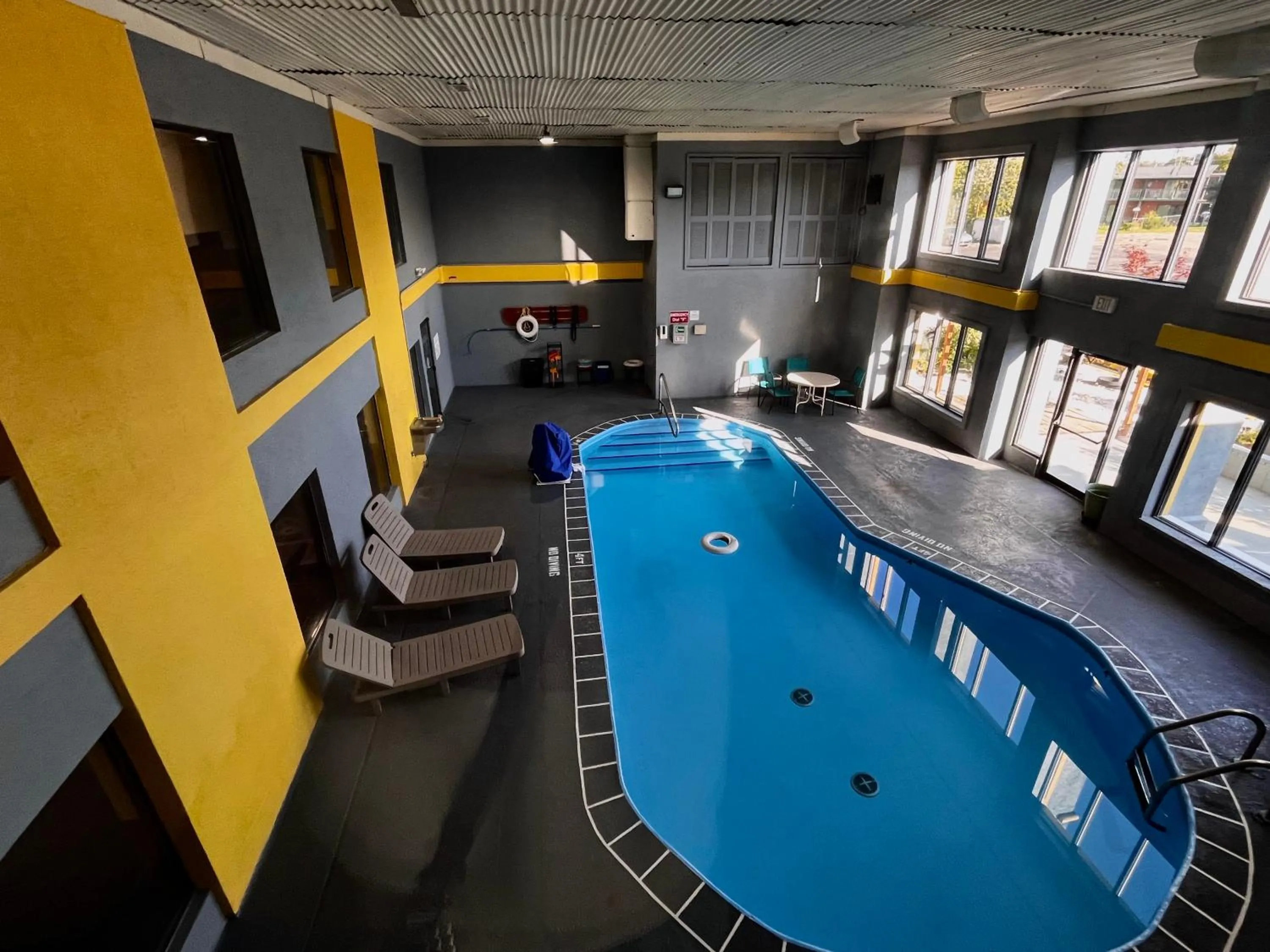 Pool view in Quality Inn Grand Rapids Near Downtown