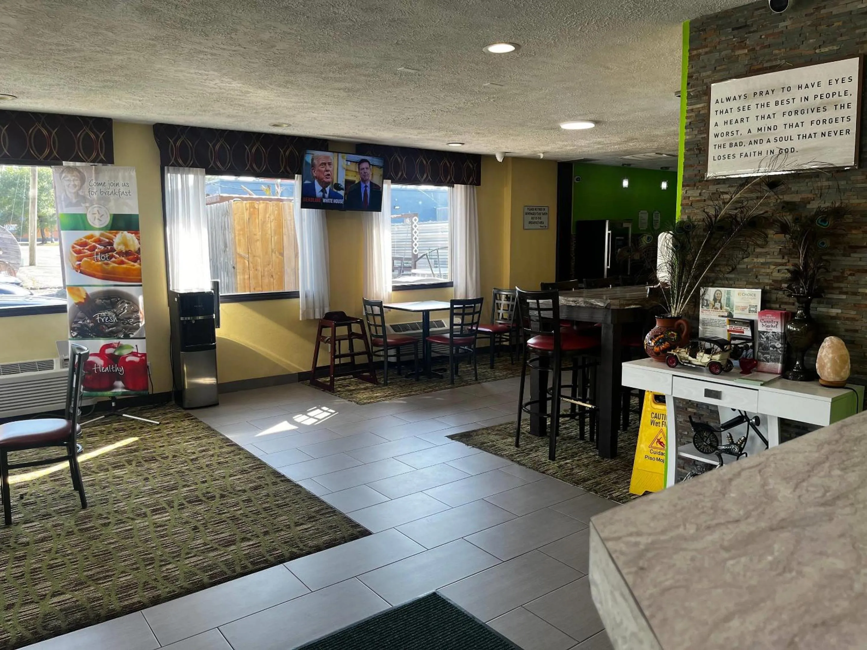 Lobby or reception in Quality Inn Grand Rapids Near Downtown