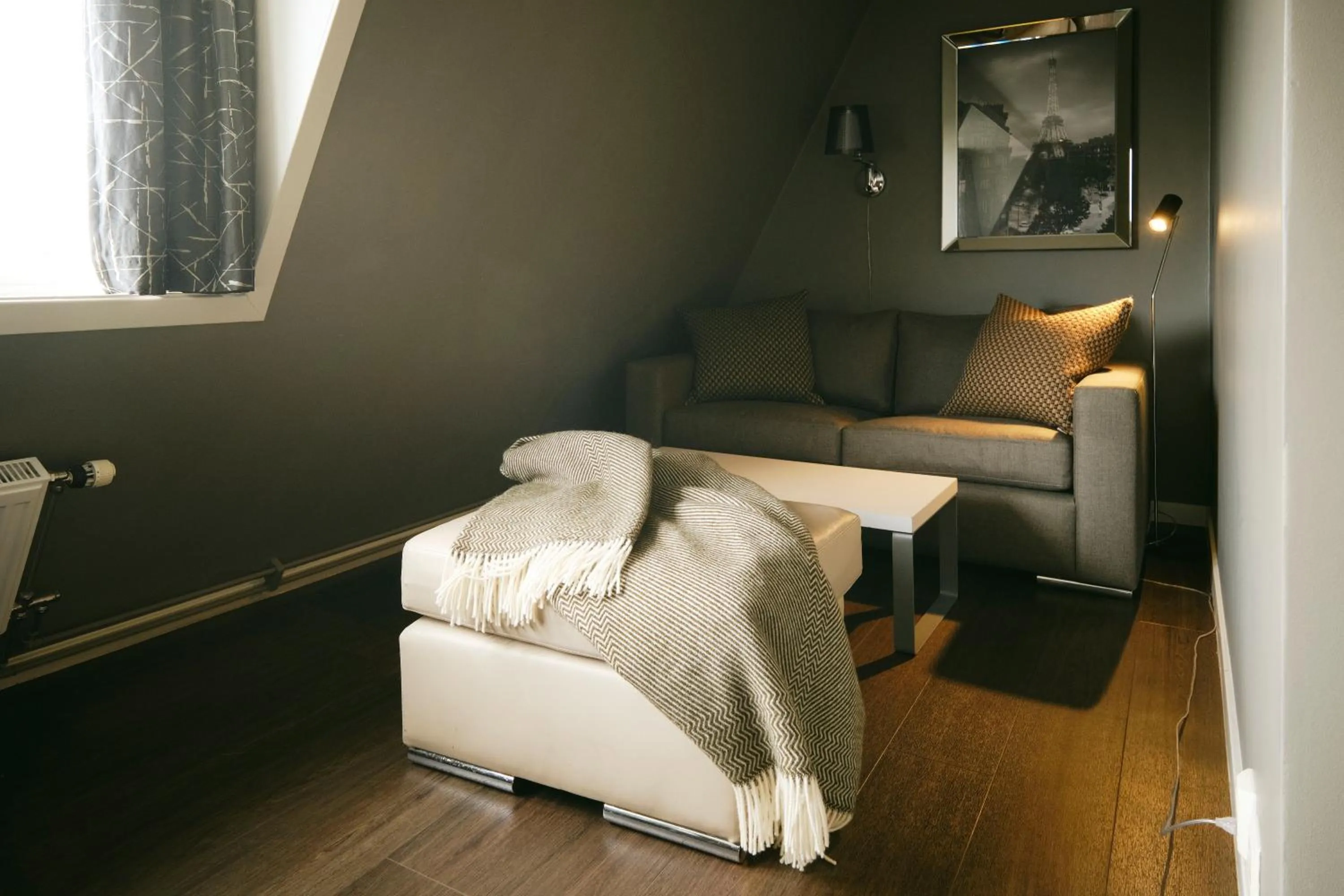 Living room, Bed in Bergstadens Hotel & Spa