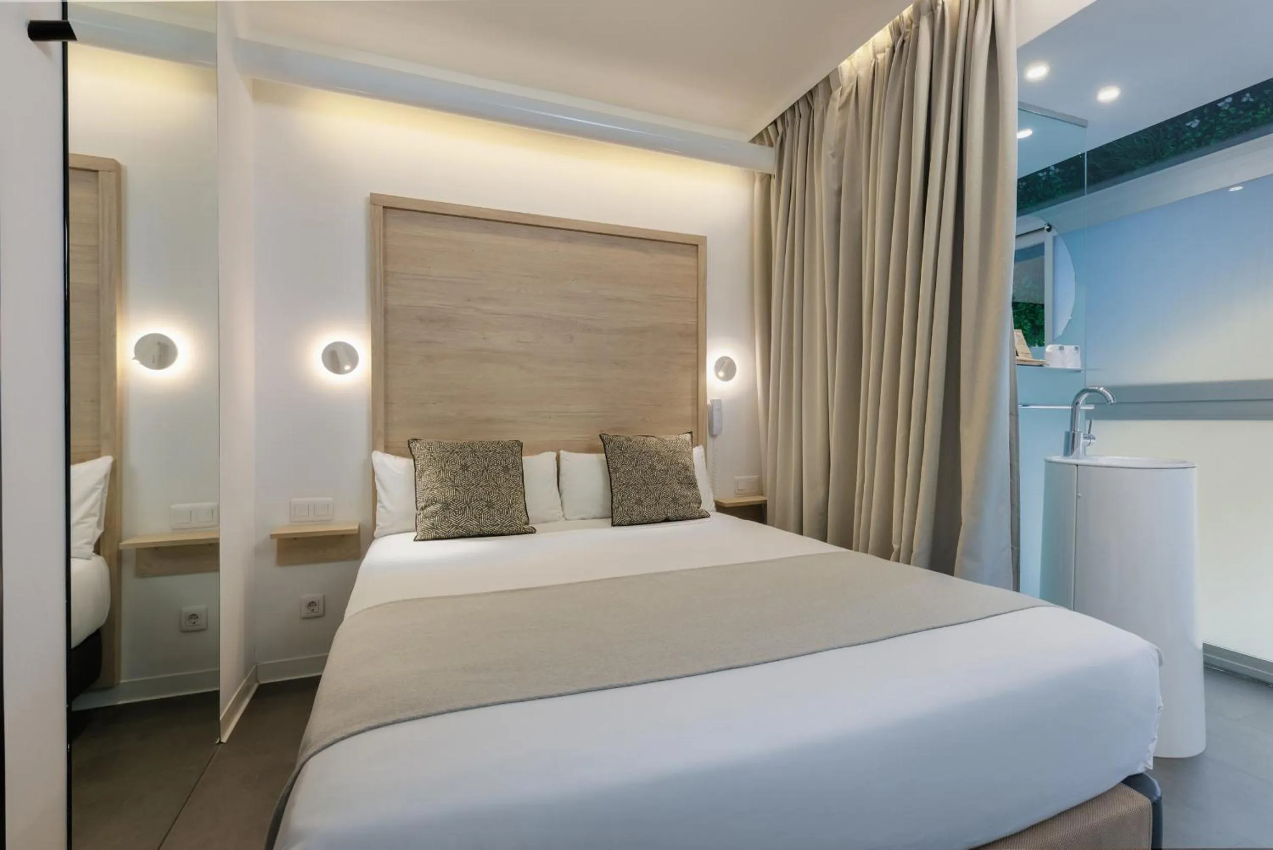 Bedroom, Bed in Casa Lit Barcelona