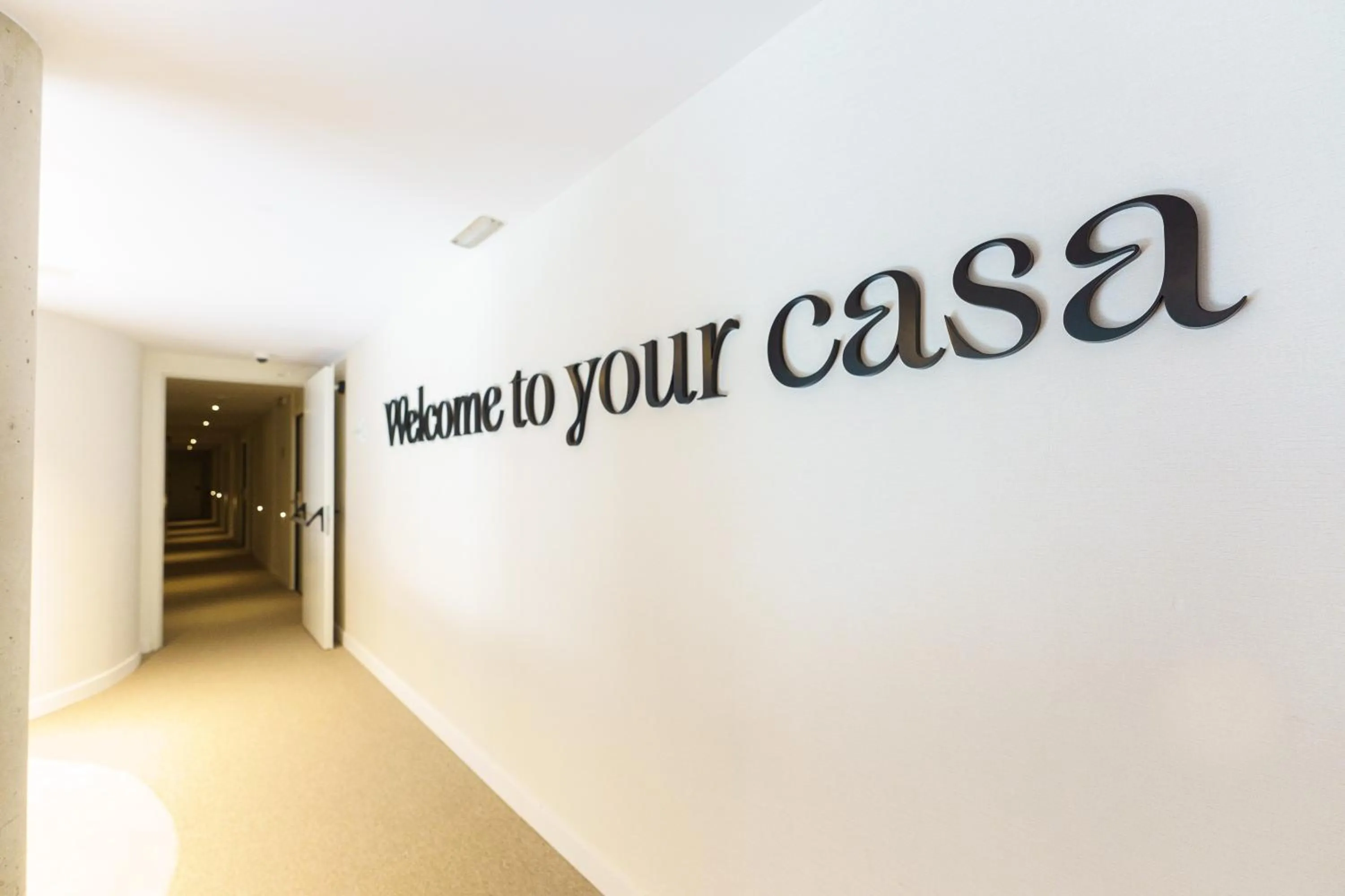 Text overlay in Casa Lit Barcelona