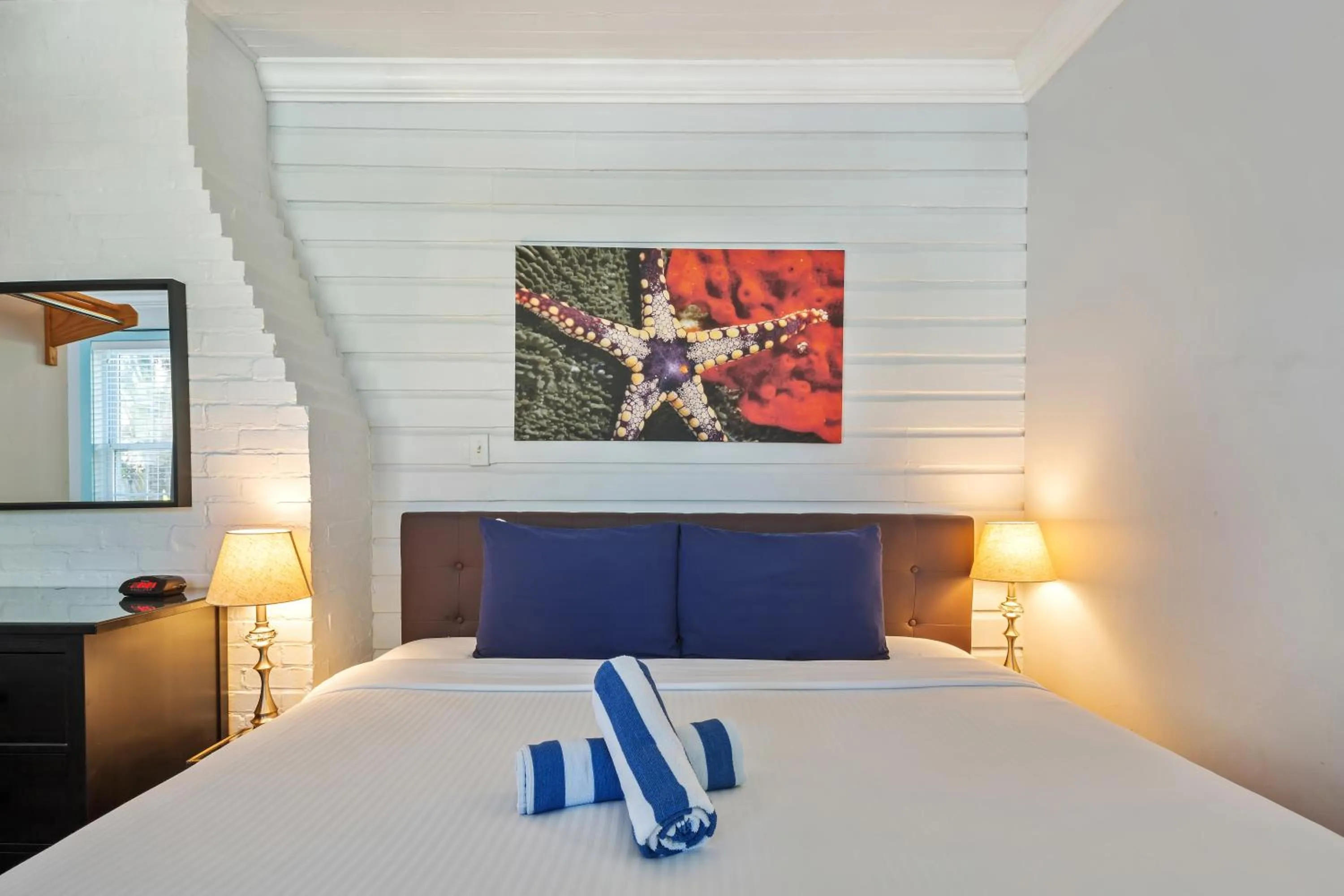 Bedroom, Bed in Kona Kai Oasis