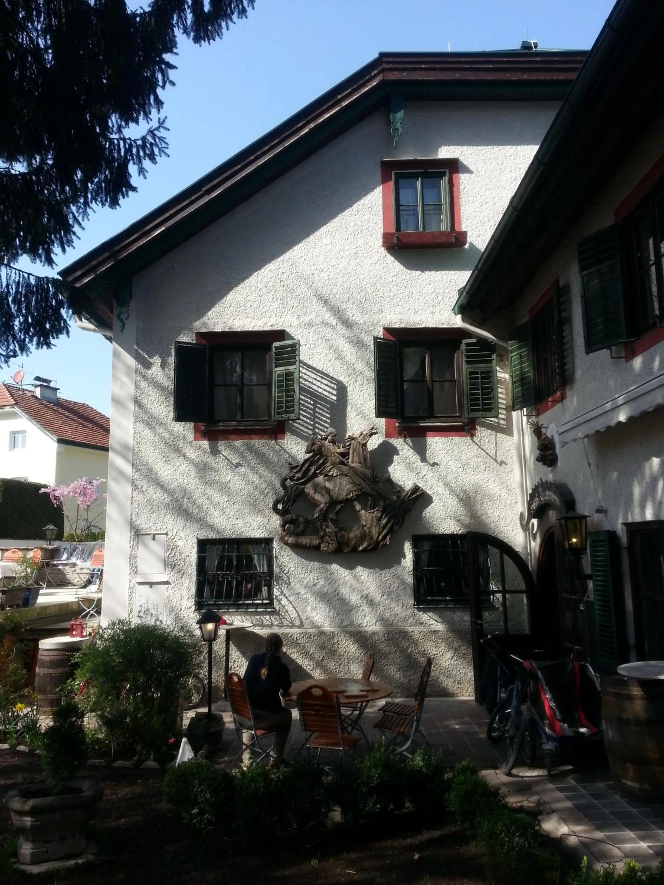 Facade/entrance in Haus Wartenberg