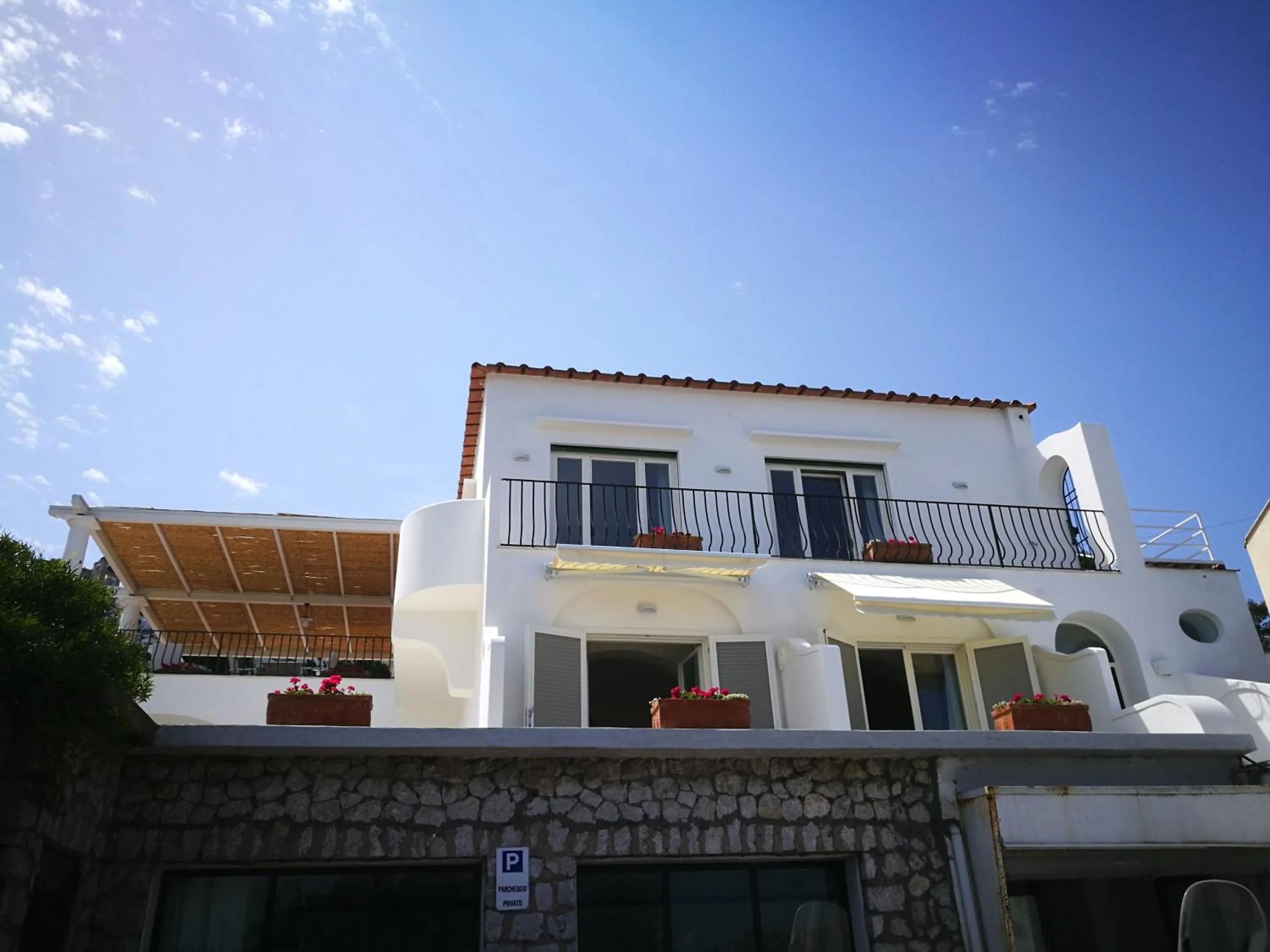 Property building in Villa Patrizi