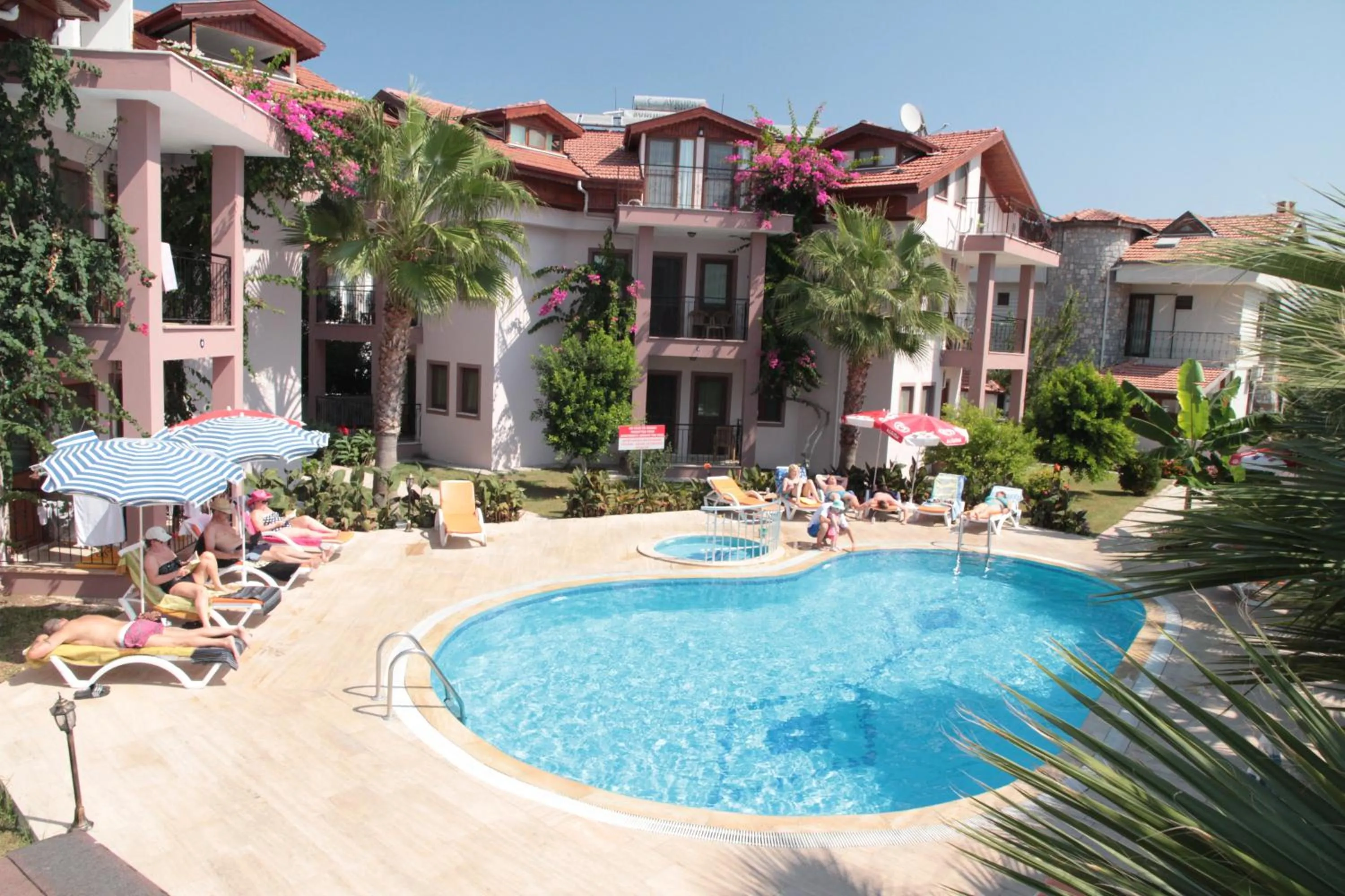 Property building in Minta Apartments