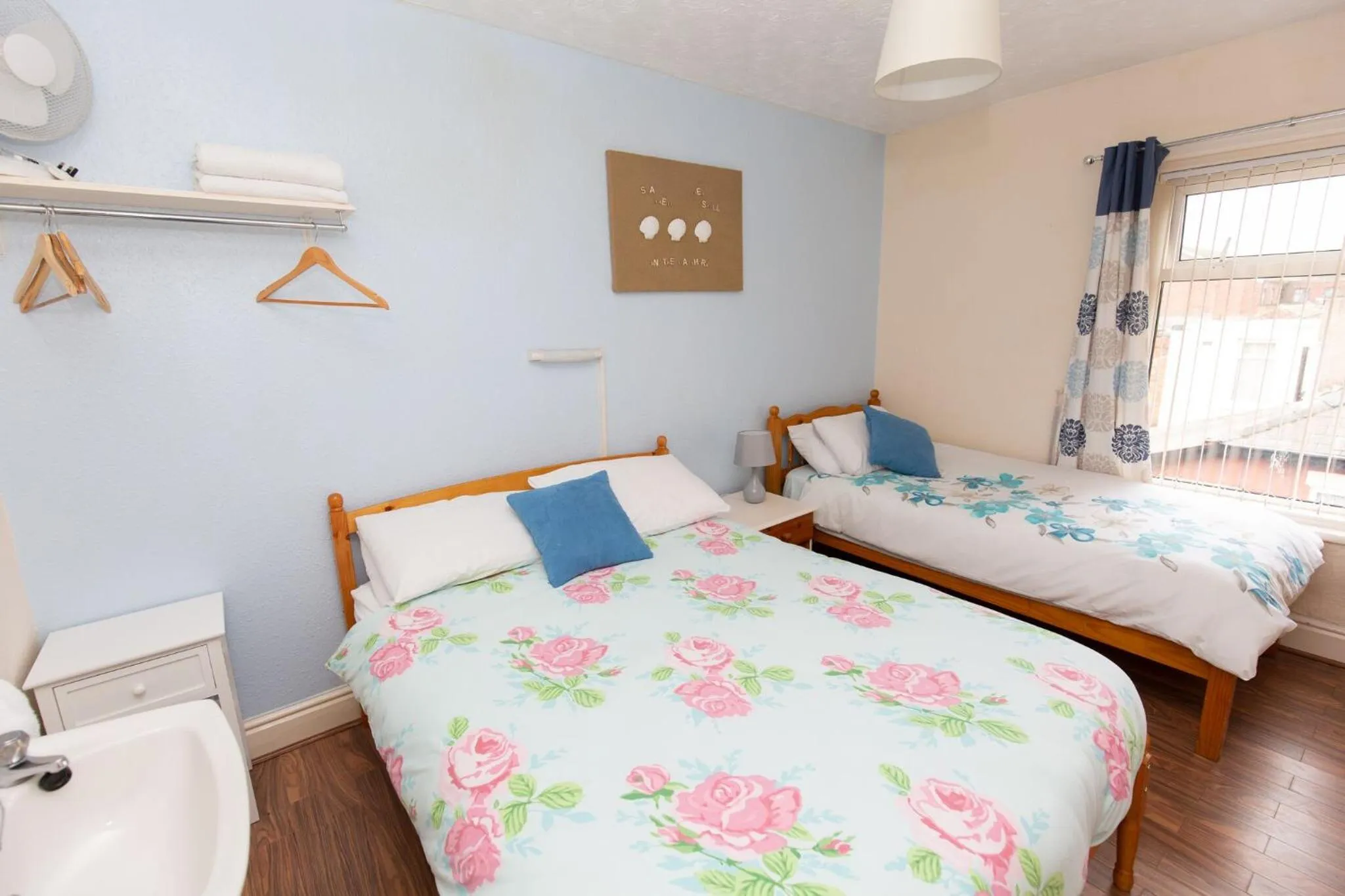 Bed in The Osprey Hotel