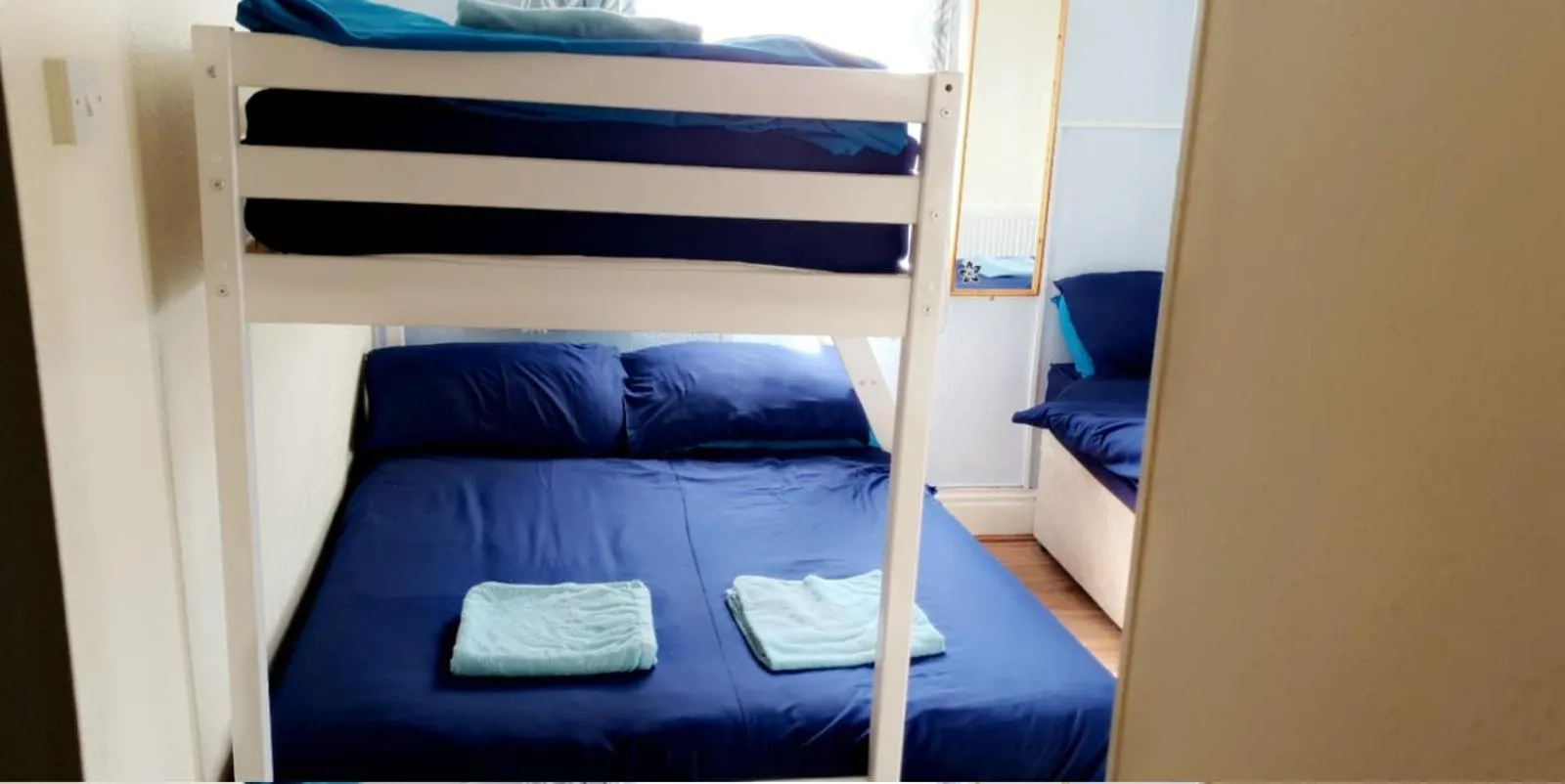 bunk bed, Bed in The Osprey Hotel