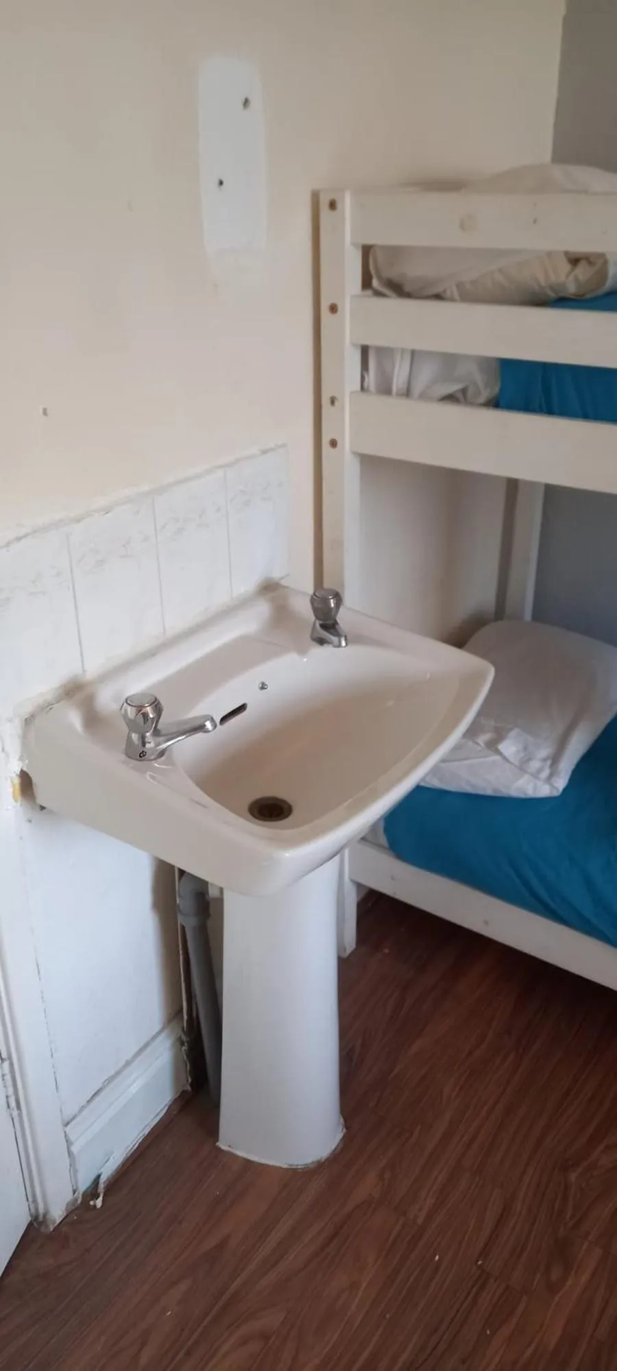 Bed in The Osprey Hotel