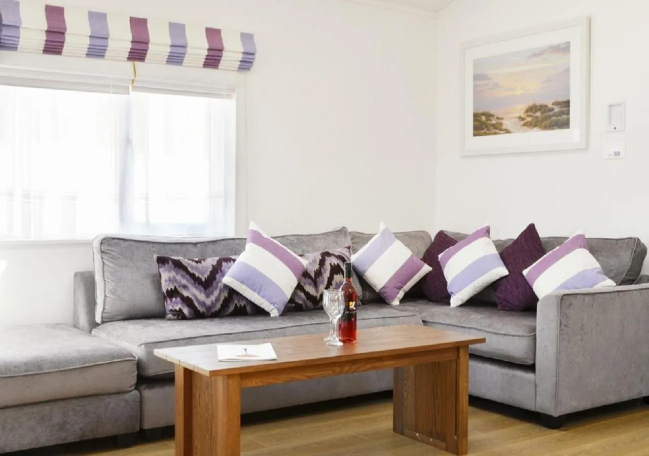 Living room in Bovisand Lodge Holiday Park, Beachside Location & Indoor Heated Pool