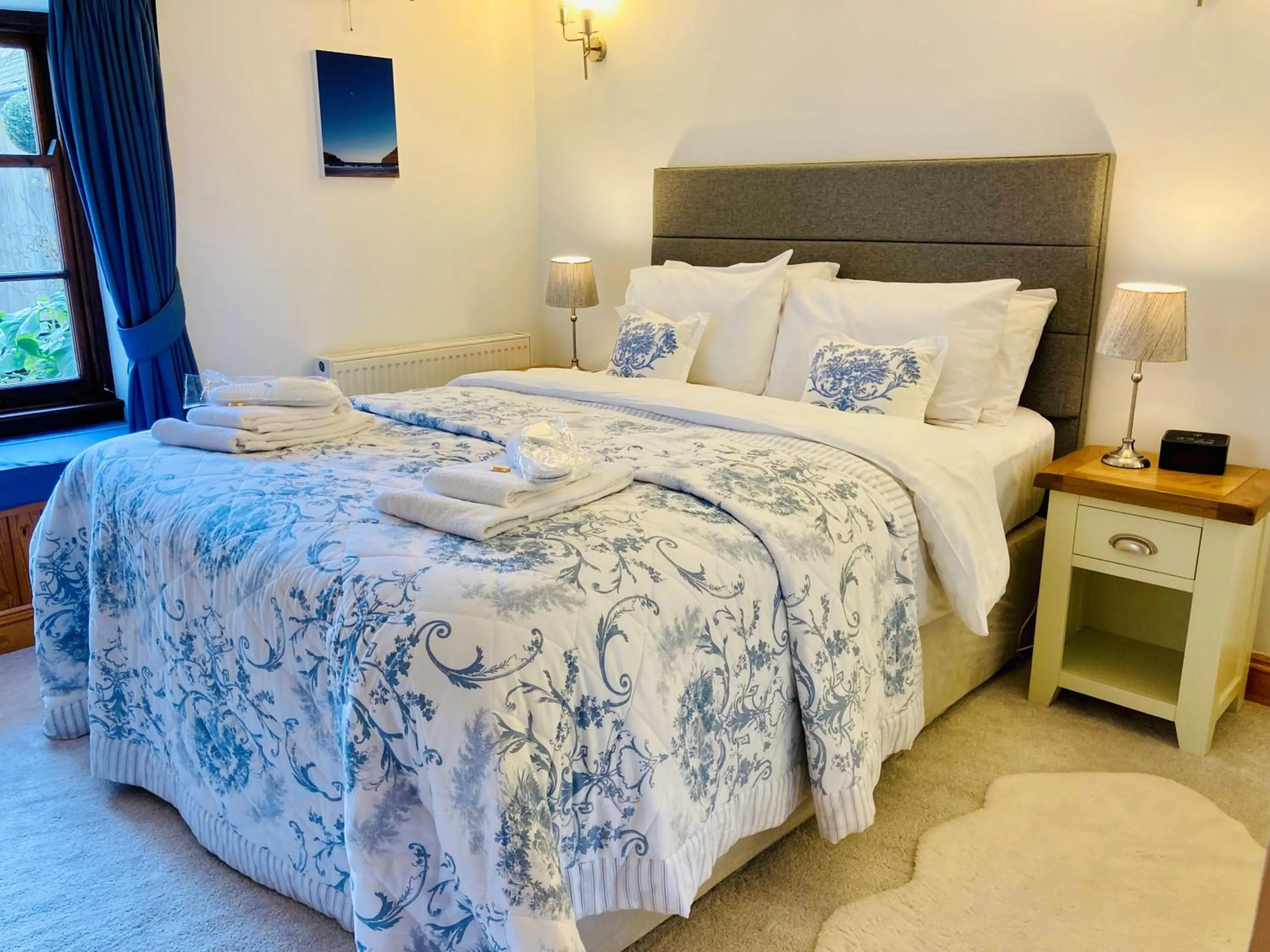 Bedroom, Bed in Bovisand Lodge Holiday Park, Beachside Location & Indoor Heated Pool