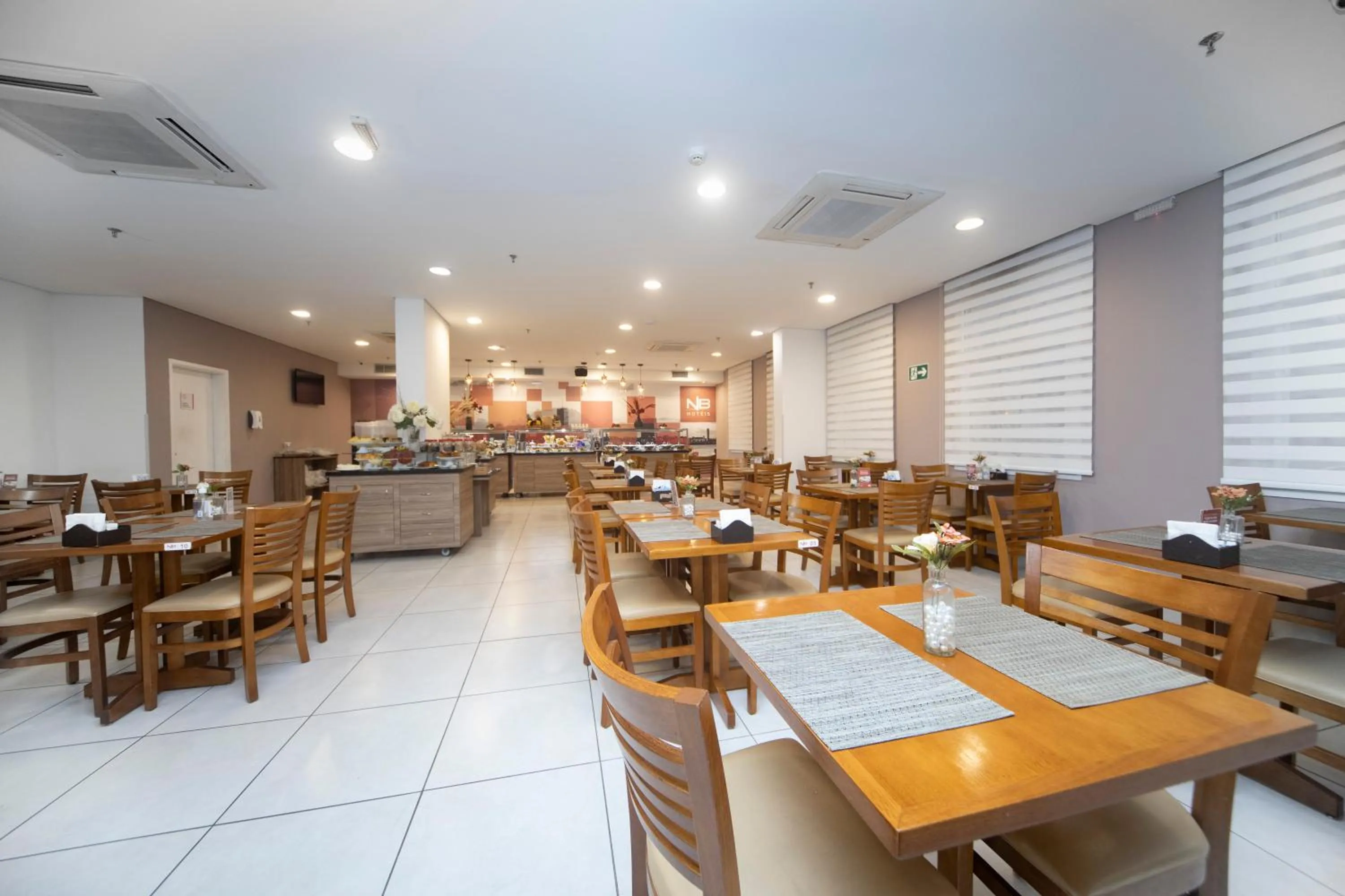 Restaurant/places to eat in NB Hoteis