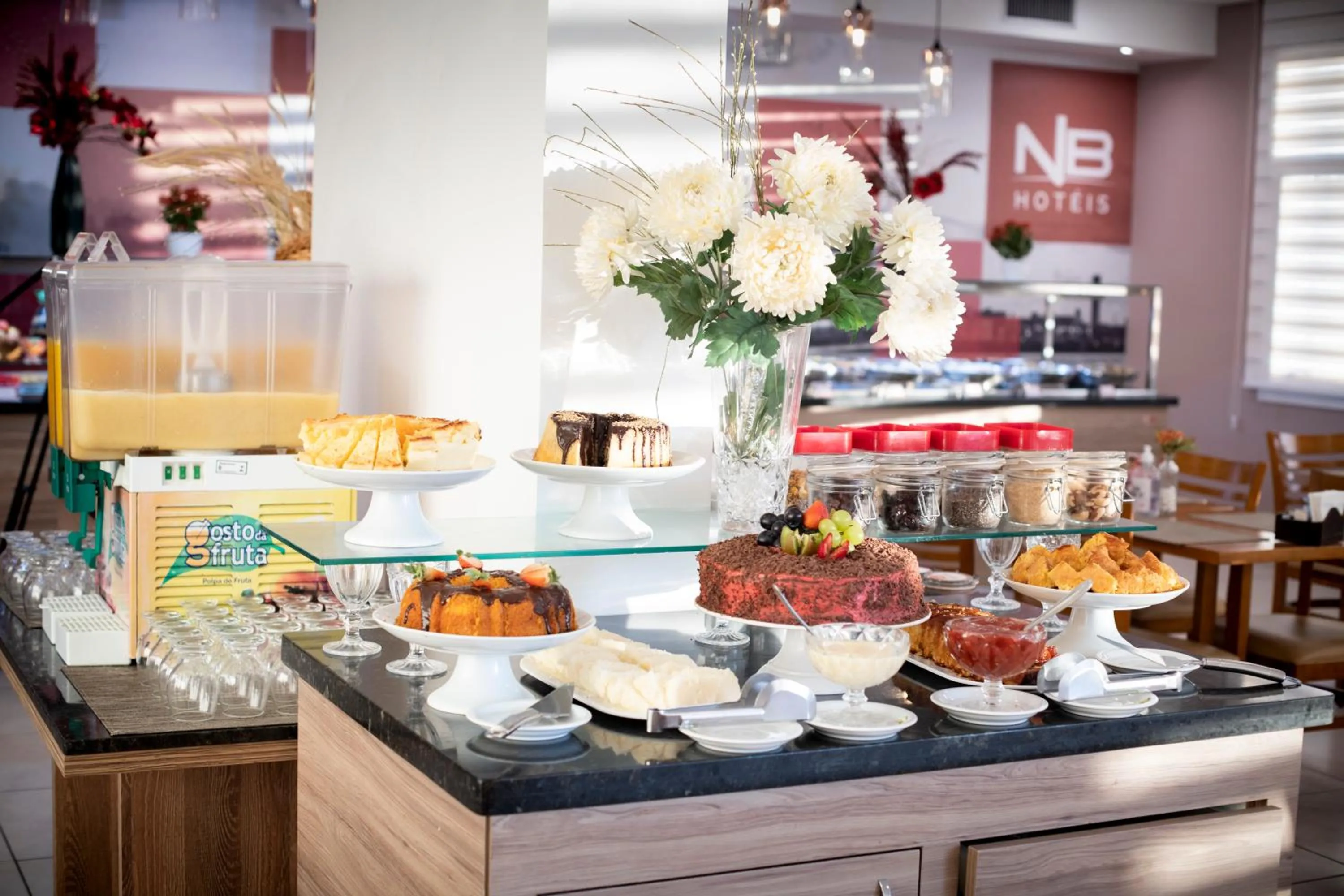 Buffet breakfast in NB Hoteis