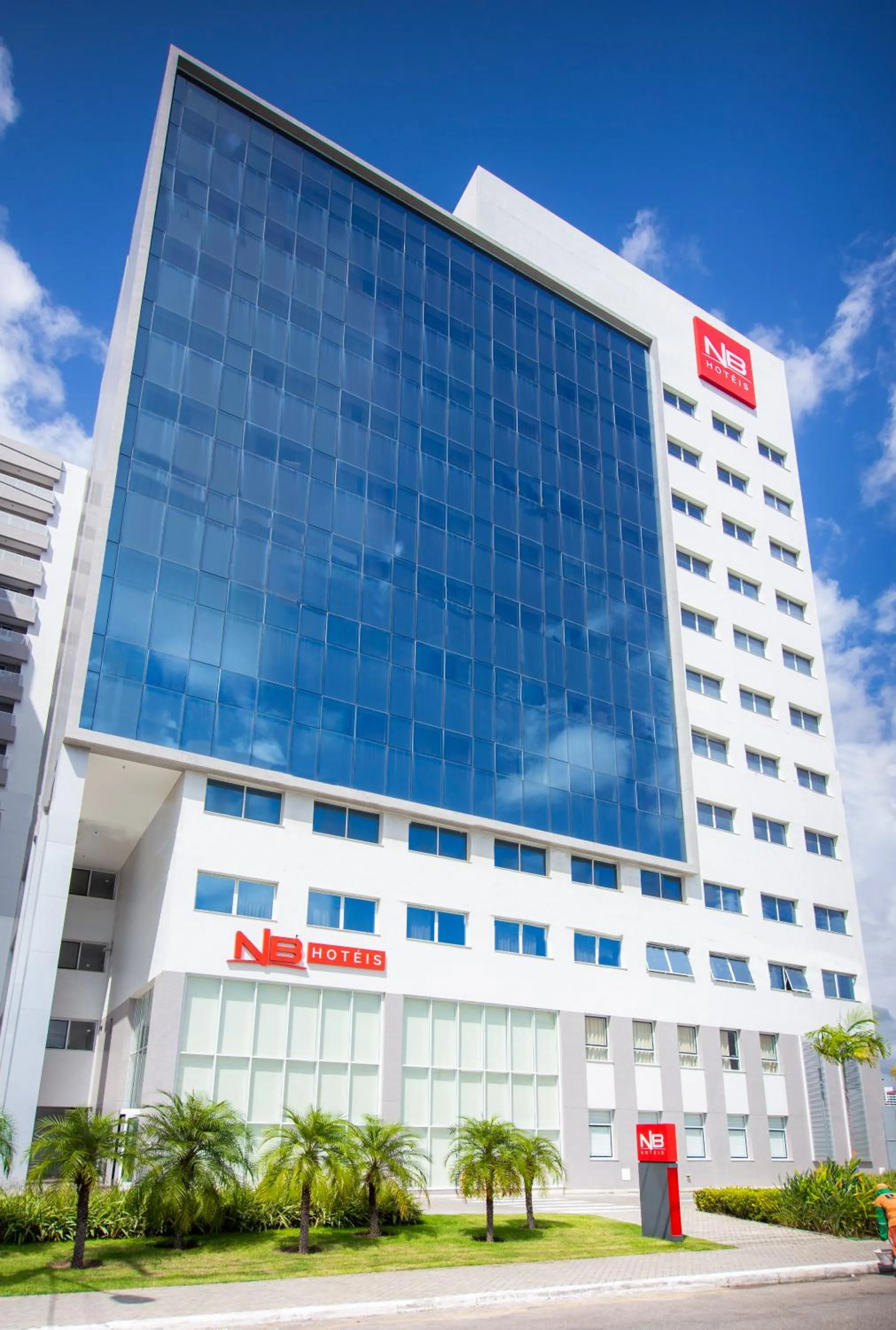 Facade/entrance in NB Hoteis