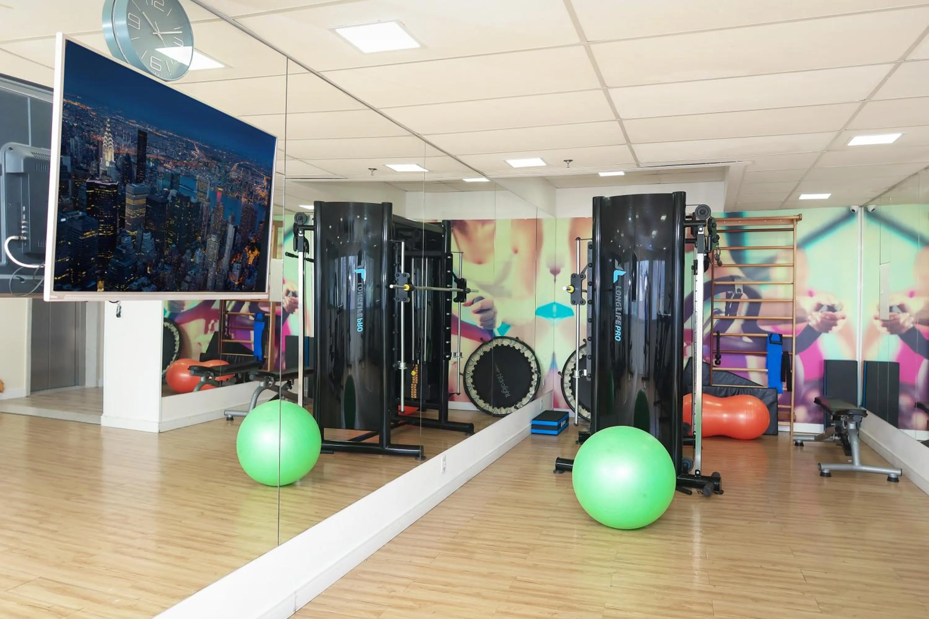 Fitness centre/facilities in NB Hoteis