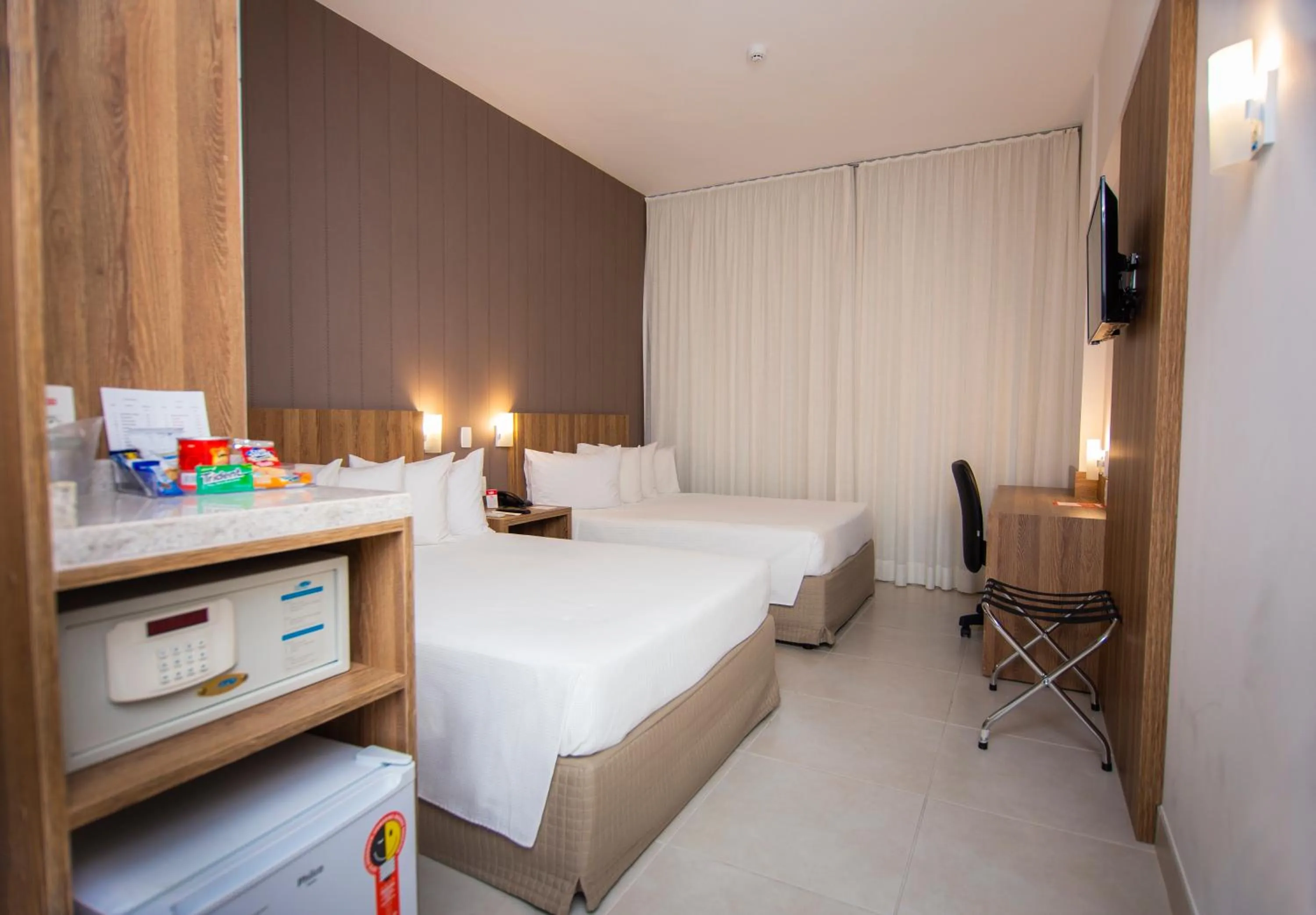 Photo of the whole room, Bed in NB Hoteis