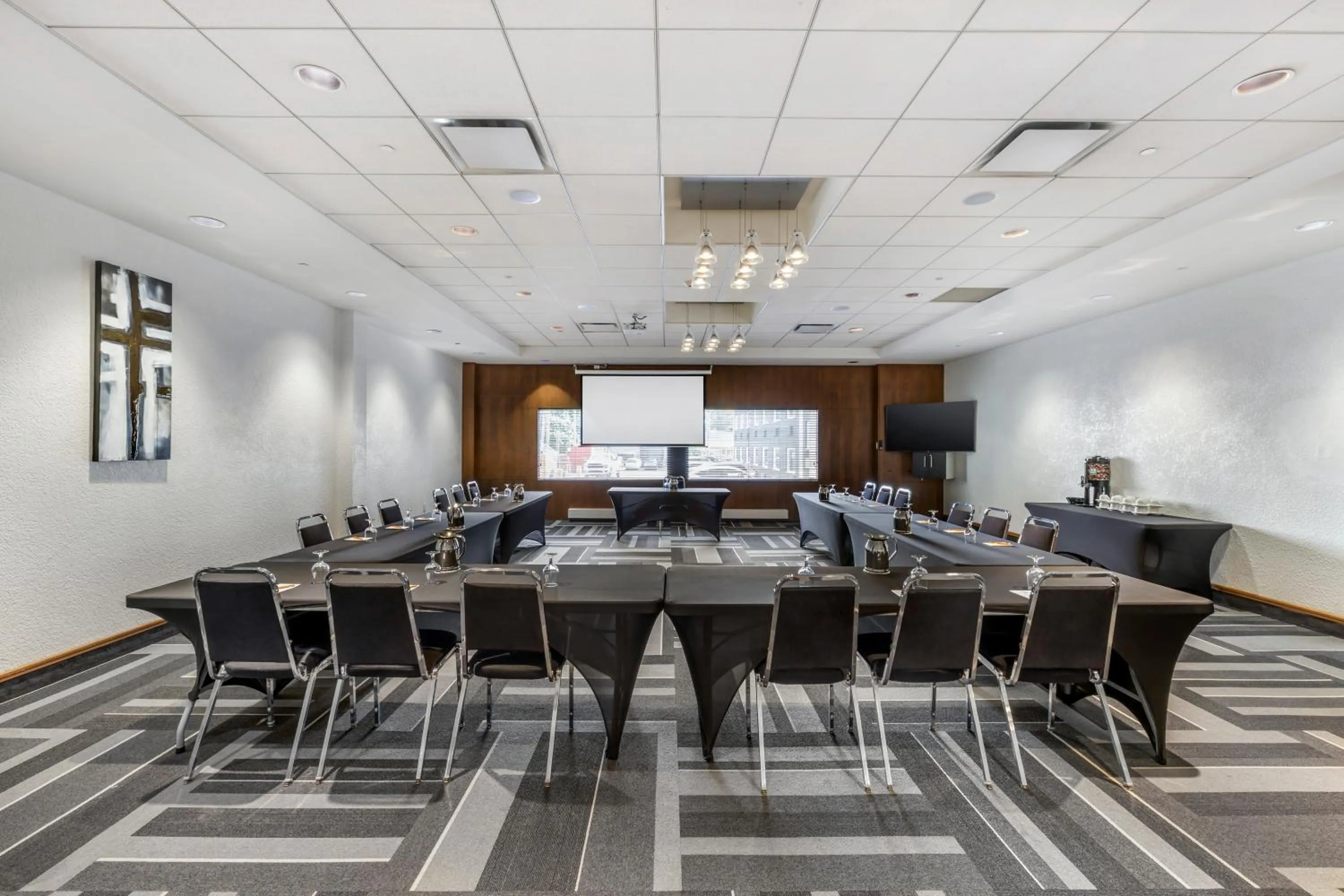 Meeting/conference room in Hotel Quartier, an Ascend Collection Hotel