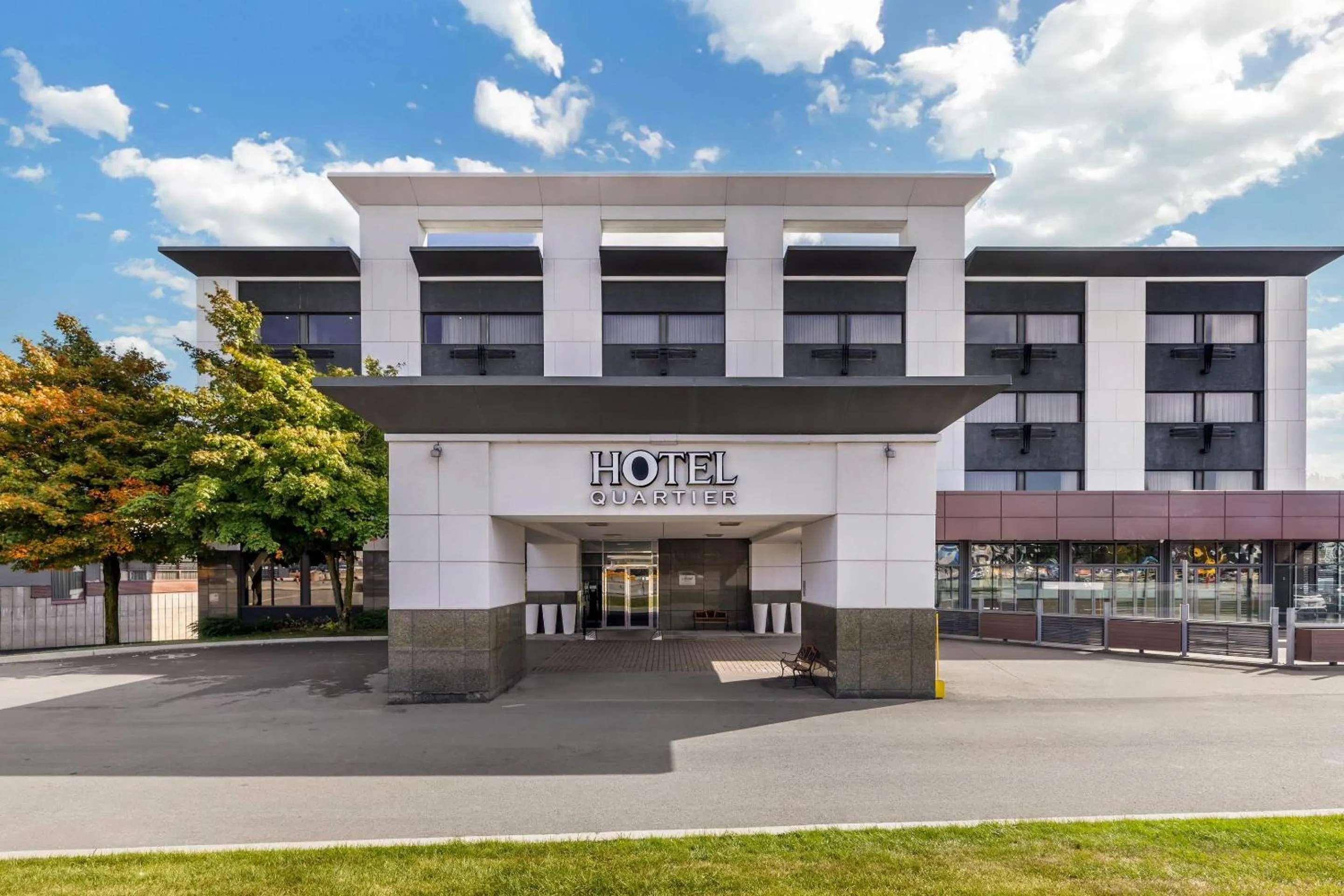 Property building in Hotel Quartier, an Ascend Collection Hotel