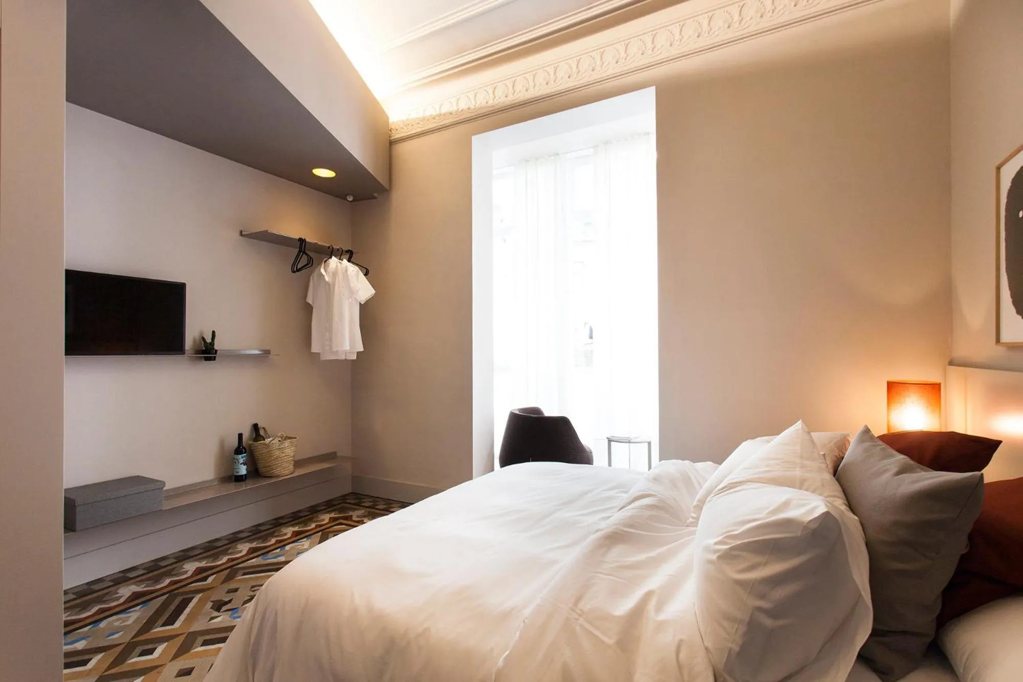 Bed in DestinationBCN - Universitat Rooms