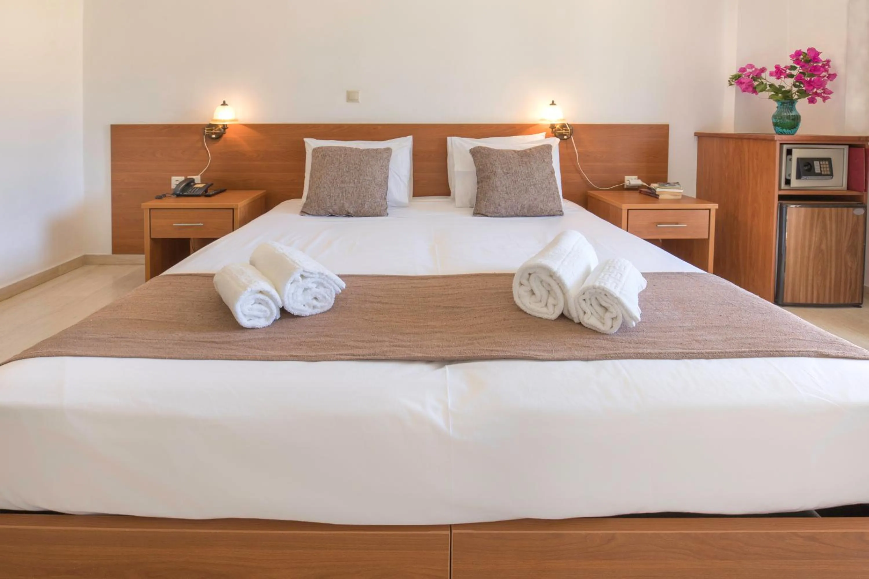 Bed in Sami Beach Hotel