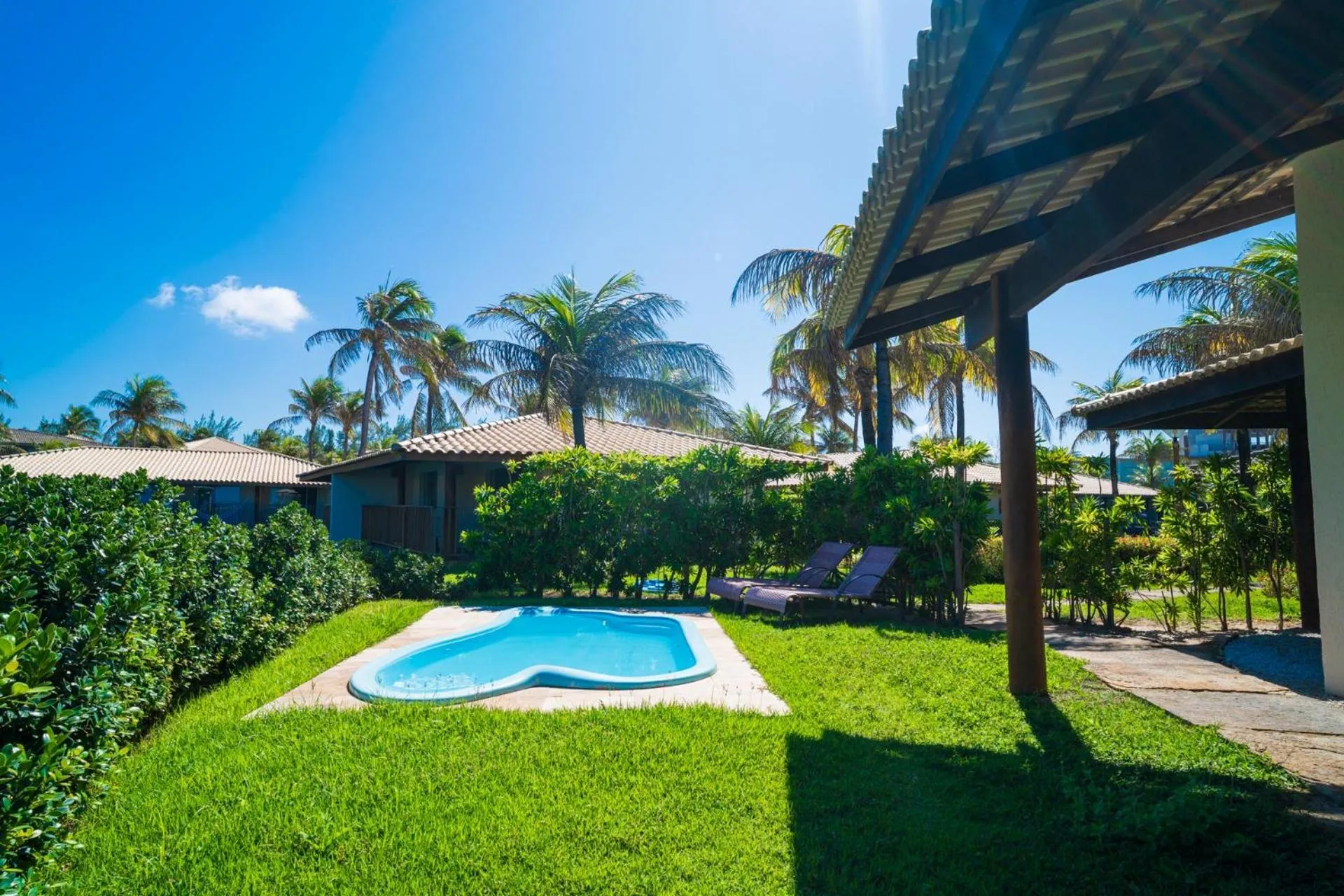 Garden in Dom Pedro Laguna Beach Resort & Golf by WAM Experience