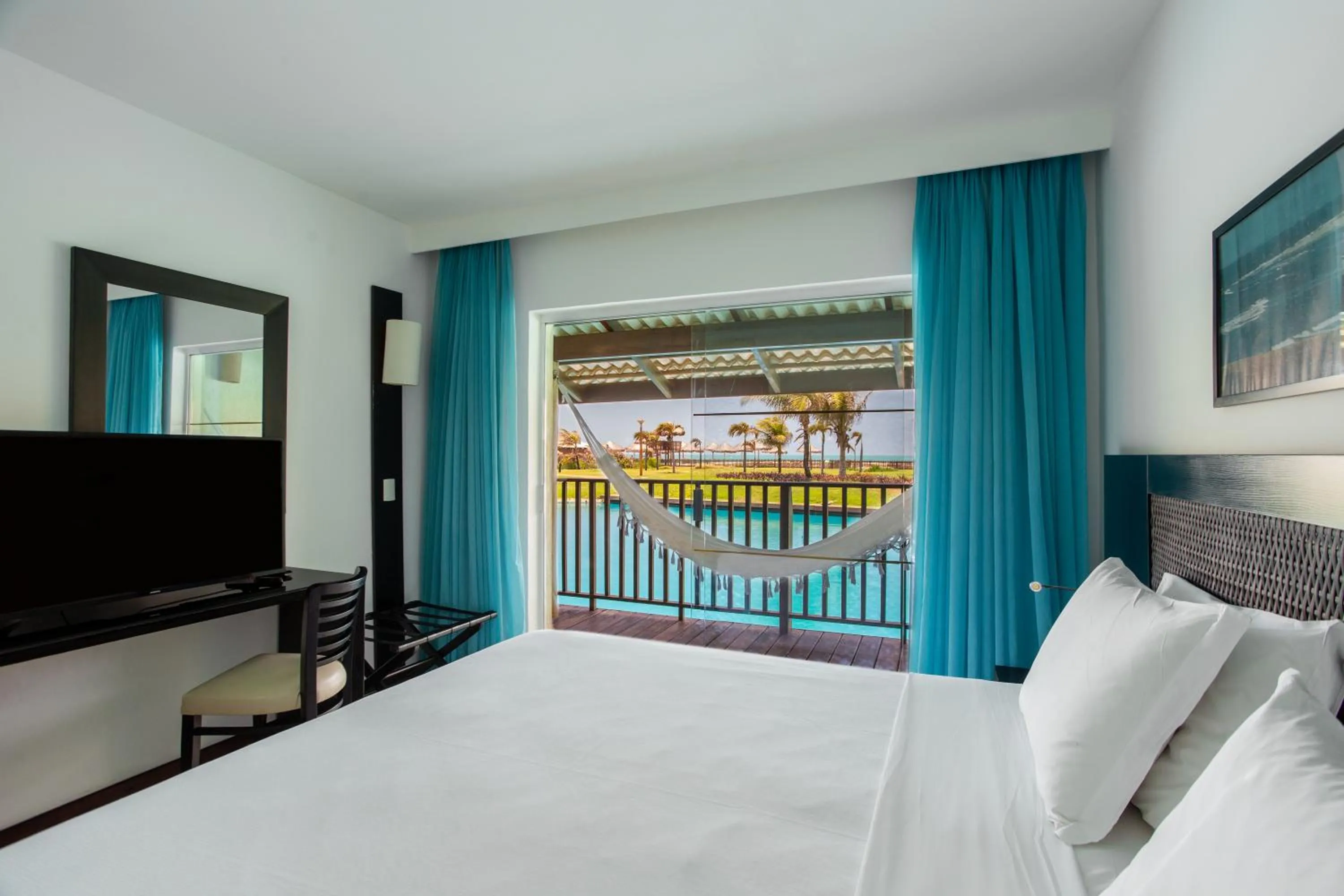 View (from property/room), Bed in Dom Pedro Laguna Beach Resort & Golf by WAM Experience