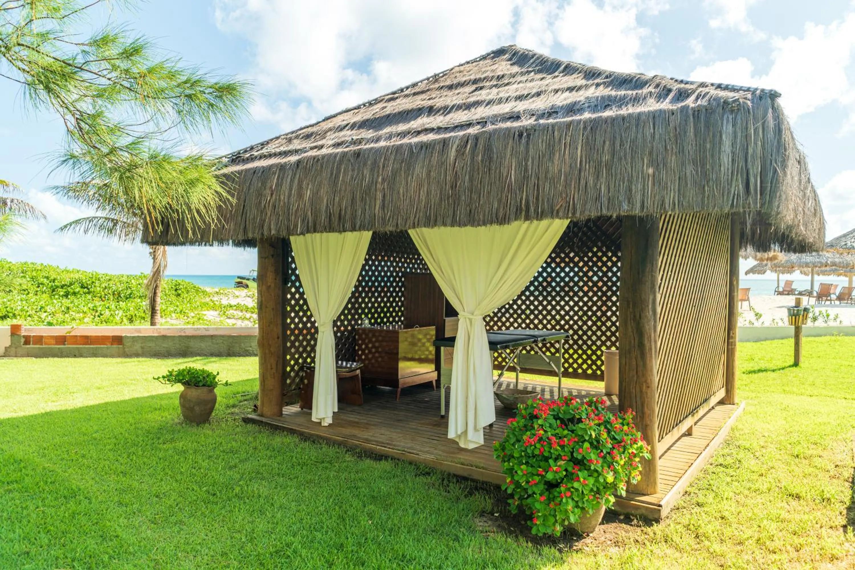 Dom Pedro Laguna Beach Resort & Golf by WAM Experience