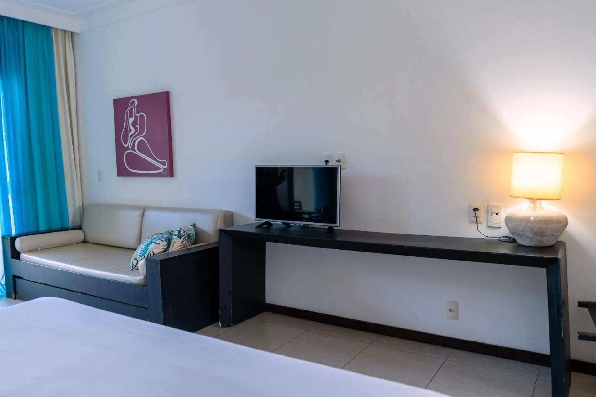 Bed in Dom Pedro Laguna Beach Resort & Golf by WAM Experience