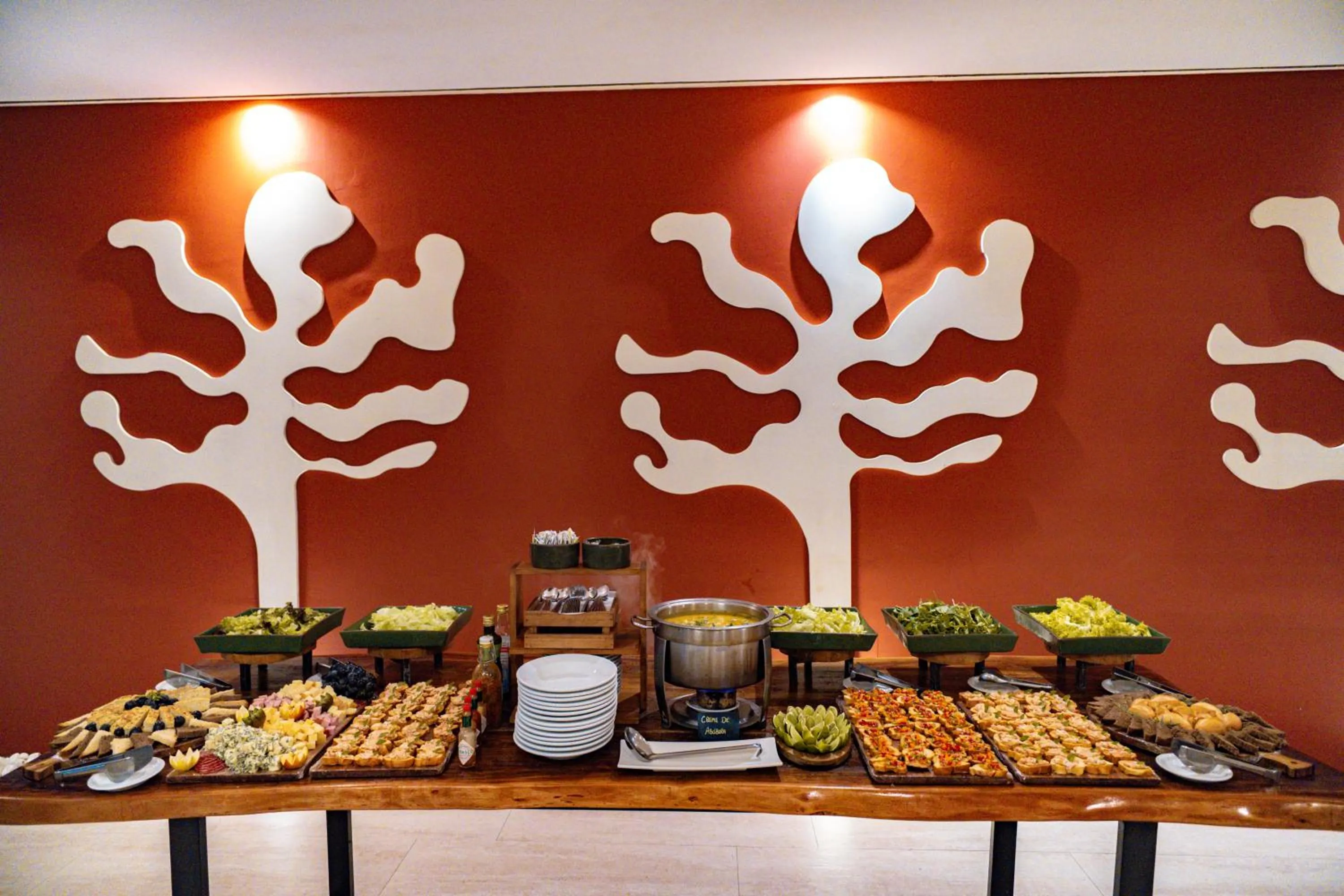 Dom Pedro Laguna Beach Resort & Golf by WAM Experience