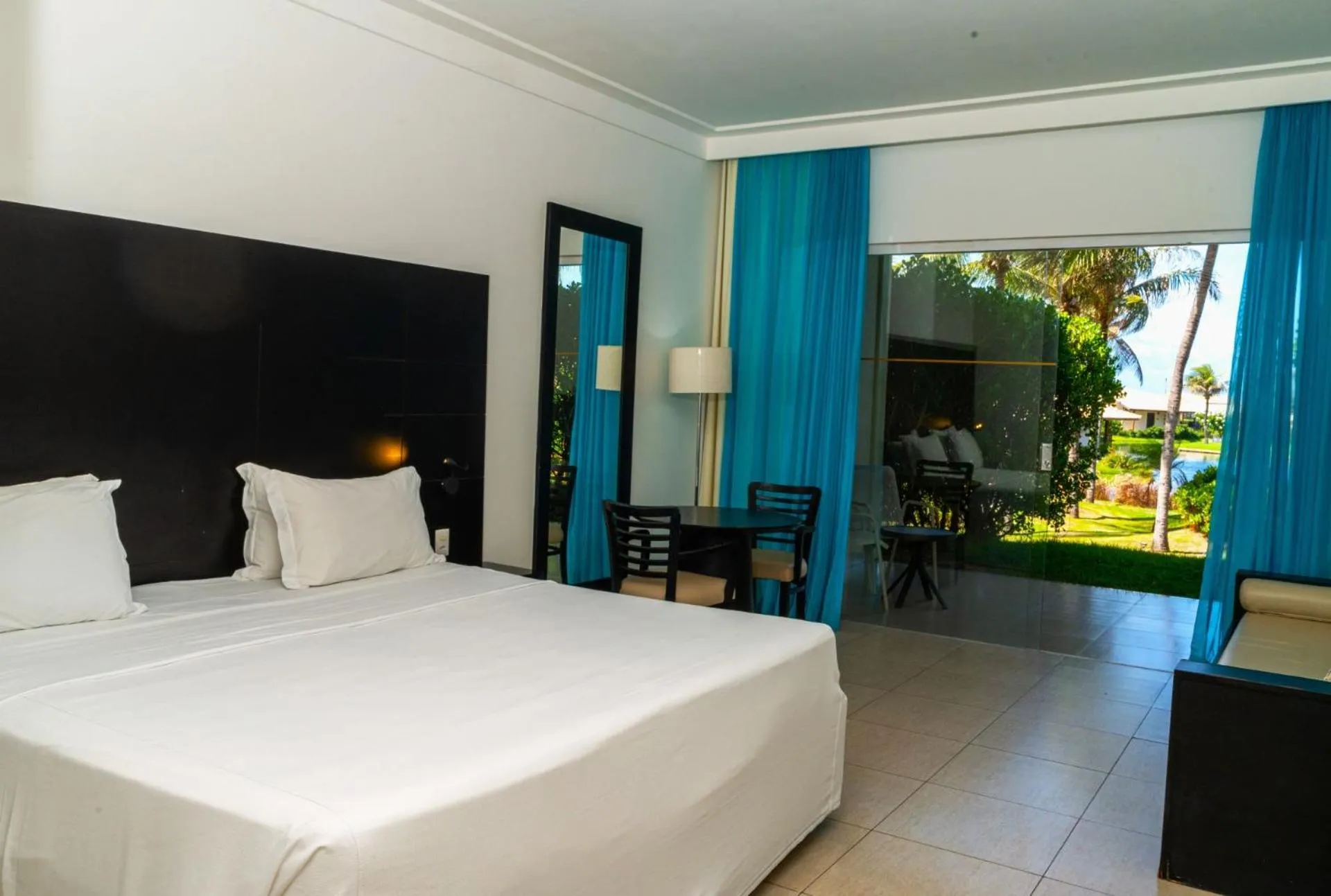 Bed in Dom Pedro Laguna Beach Resort & Golf by WAM Experience