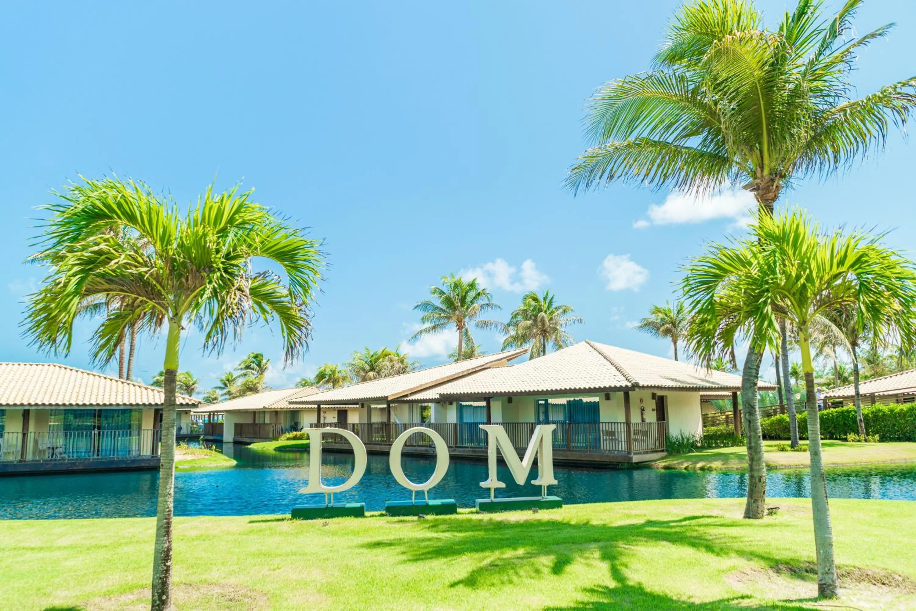 Dom Pedro Laguna Beach Resort & Golf by WAM Experience