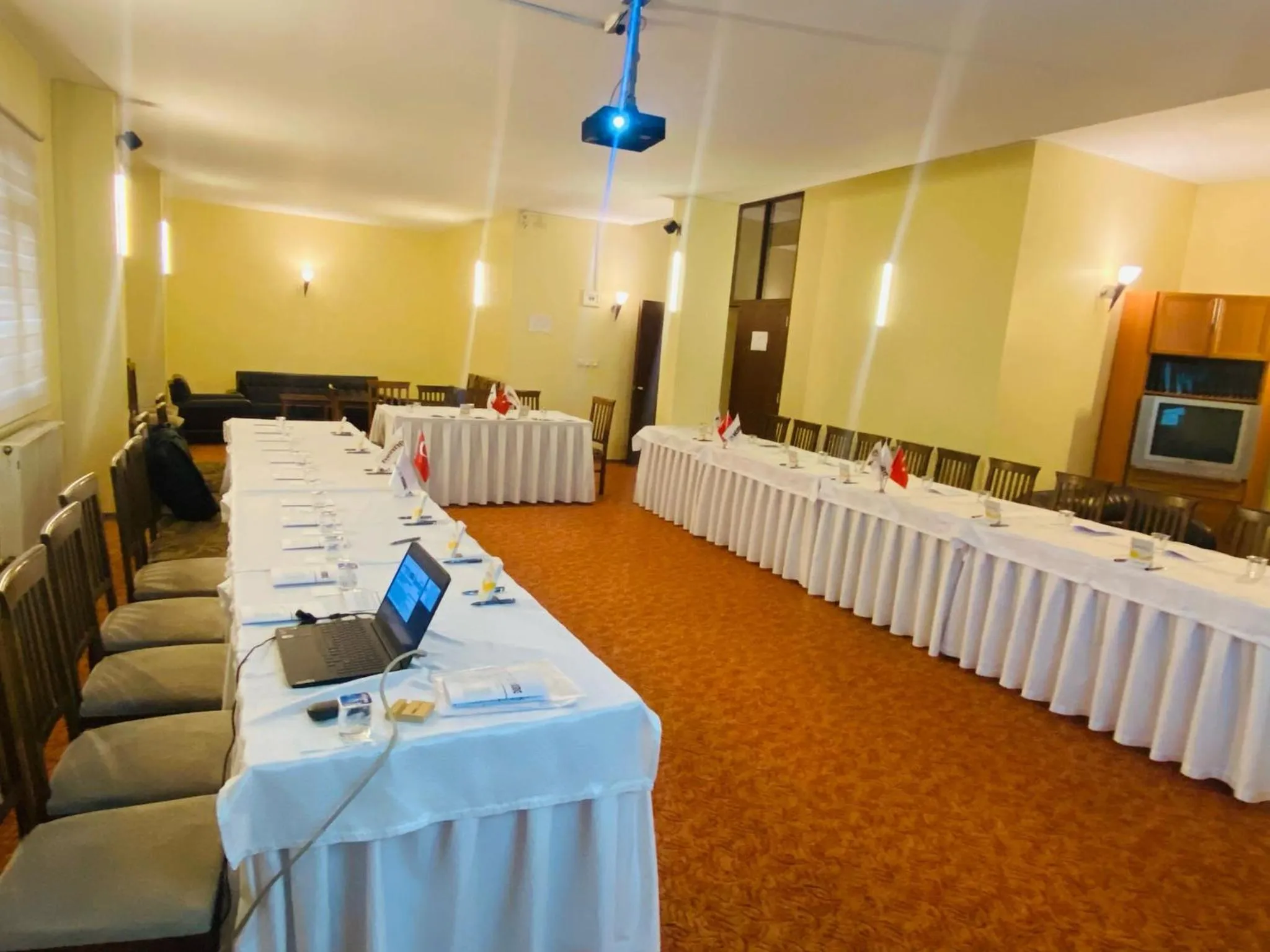 Meeting/conference room in Fatih Resadiye Hotel