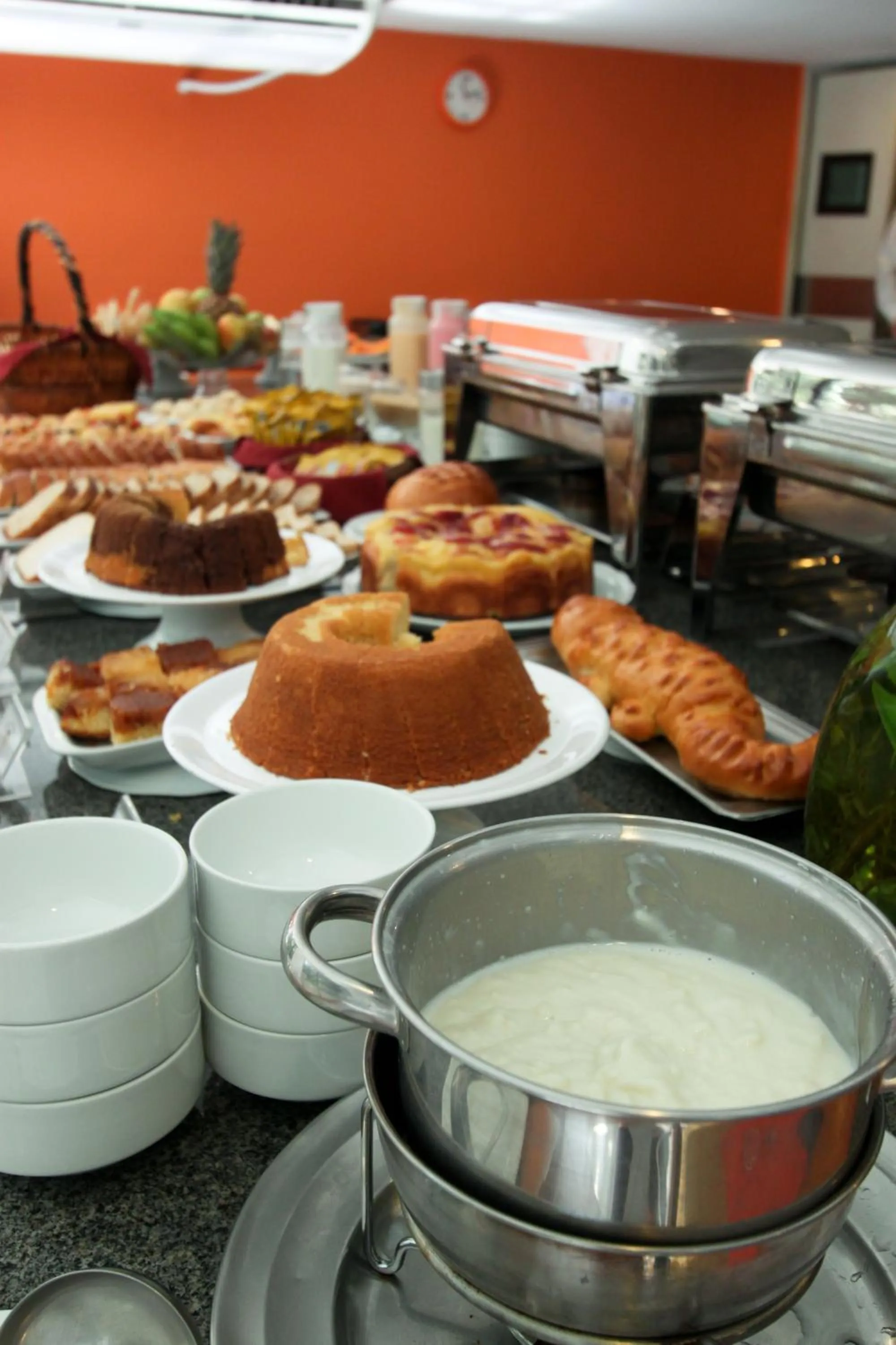 Food and drinks in Hotel Solar do Amanhecer