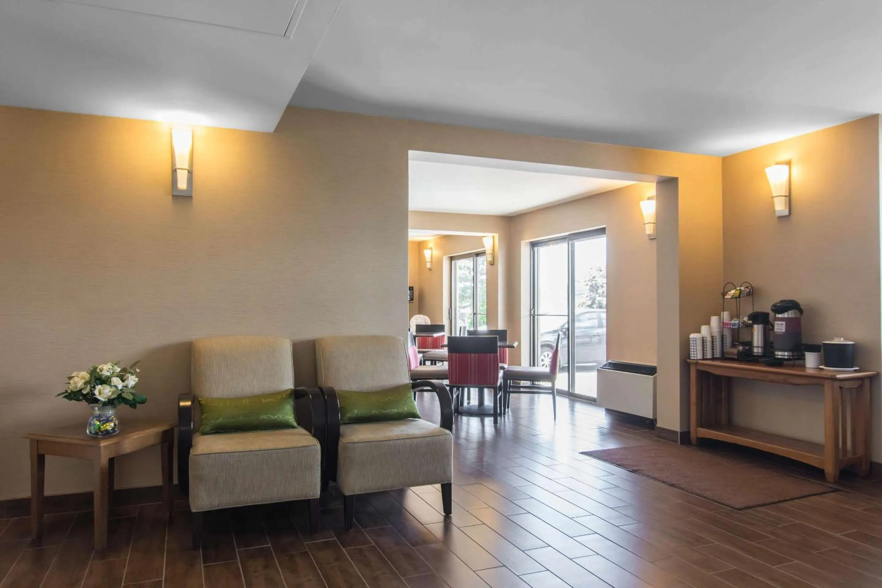 Lobby or reception in Comfort Inn Dartmouth