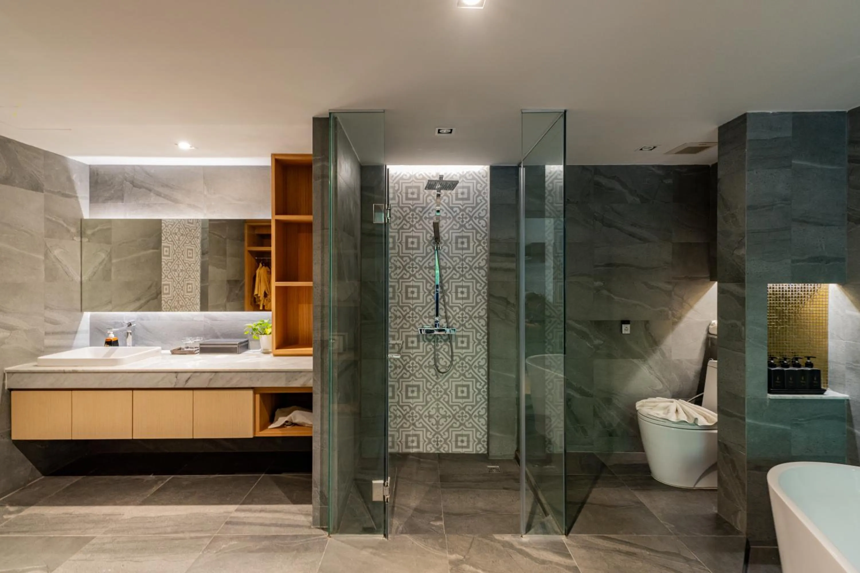 Shower in Aonang Princeville Villa Resort & Spa - GHA WellHotel-Halal Certified, Krabi, Thailand