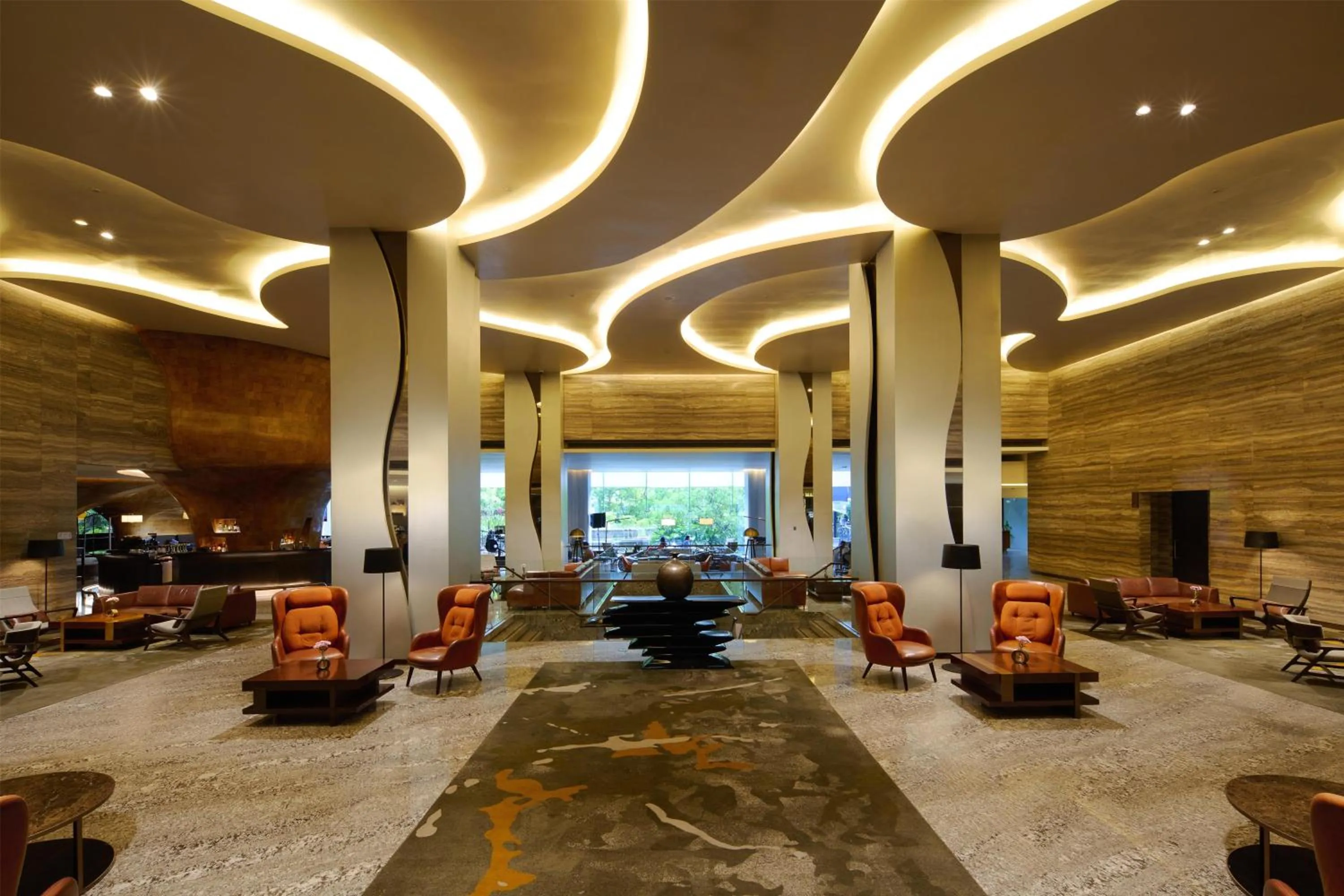 Lobby or reception in Hilton Colombo Hotel
